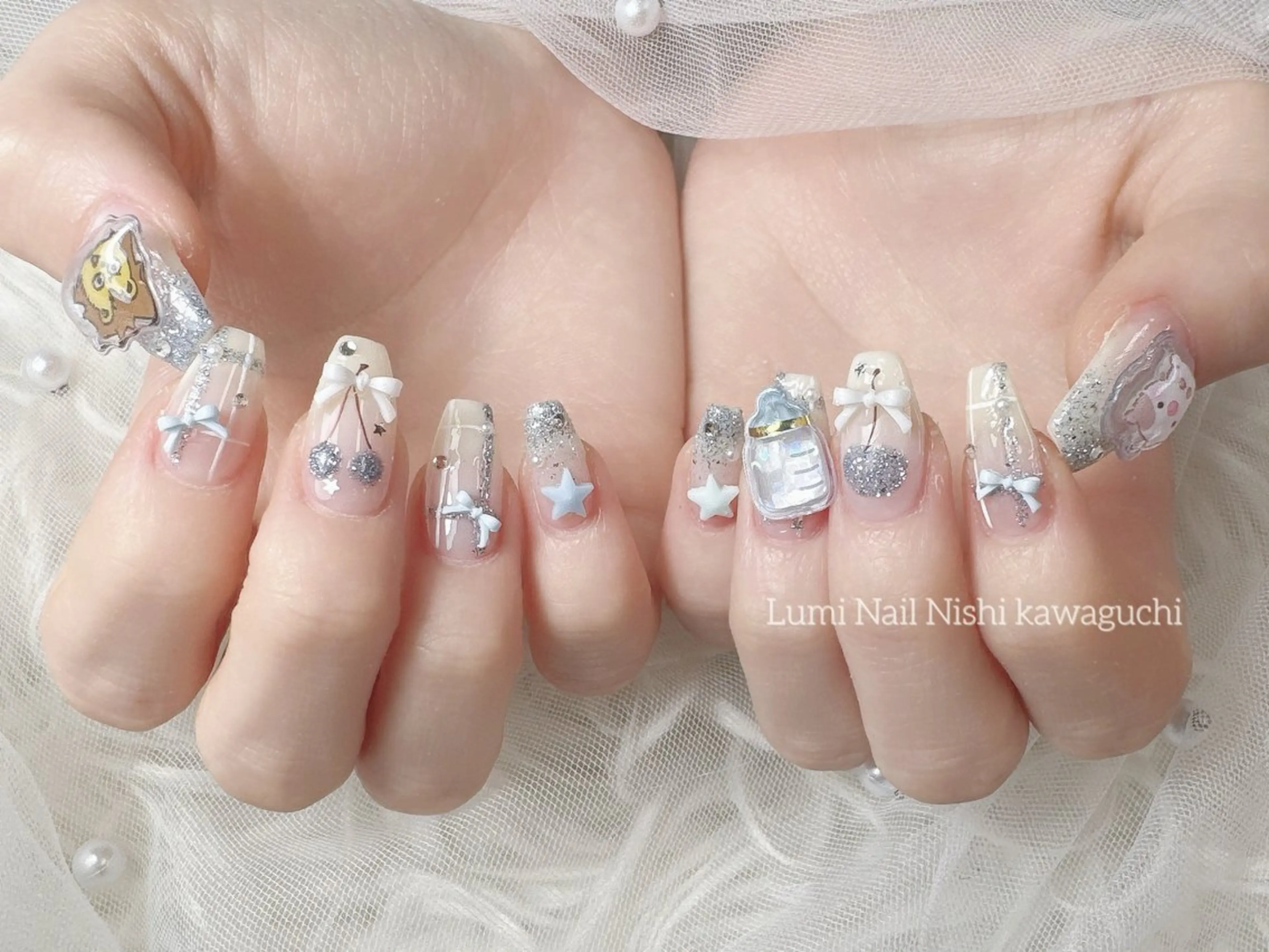 ネイル アートネイル フラワーネイル フットネイル ジェルネイル キラキラネイル Lumi Nail Salonのネイルデザイン