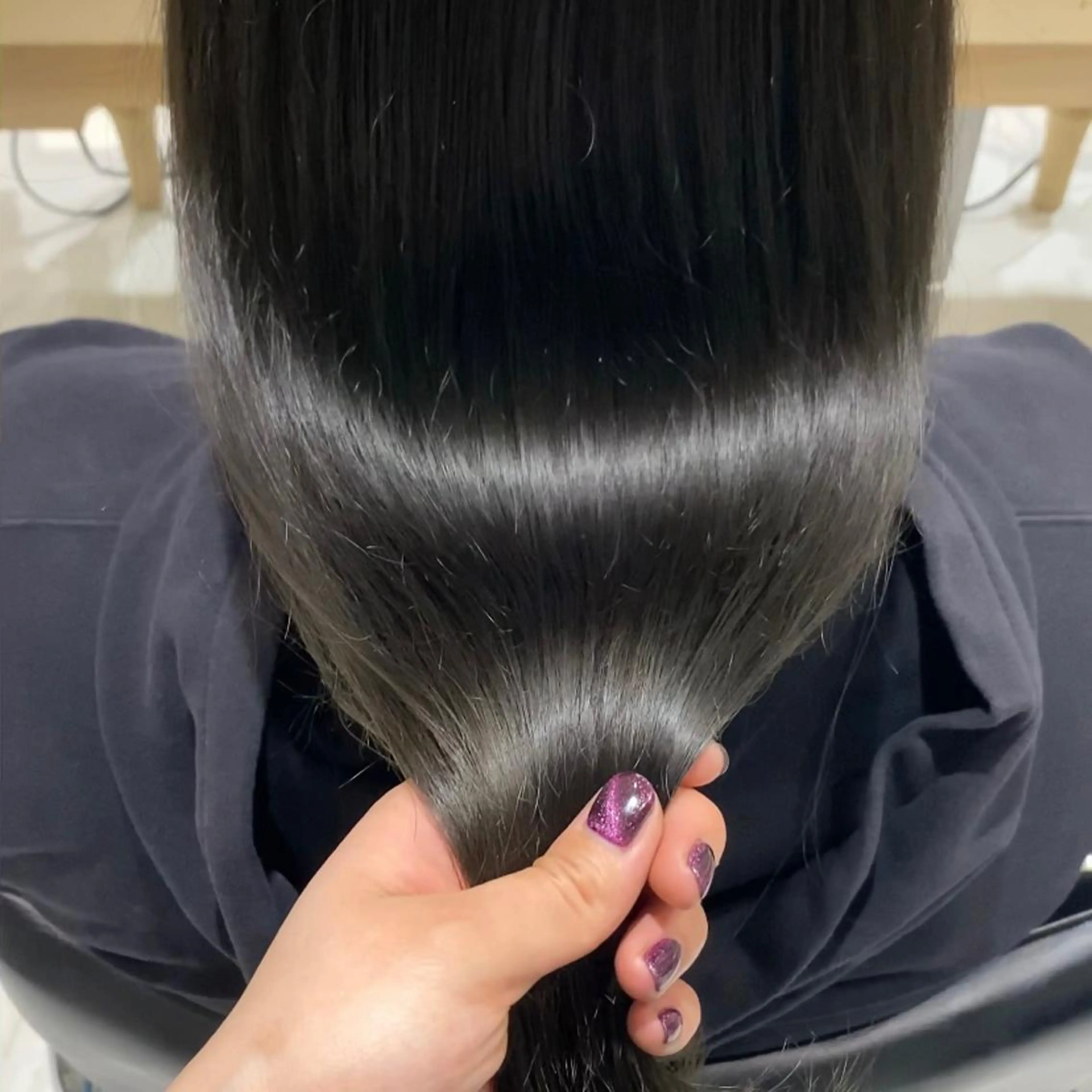 ロング カラー ブリーチ ダブルカラー ブリーチなしカラー オリーブカラー ヘアカラー 艶感/ナチュラル 🩵amiのヘアスタイル