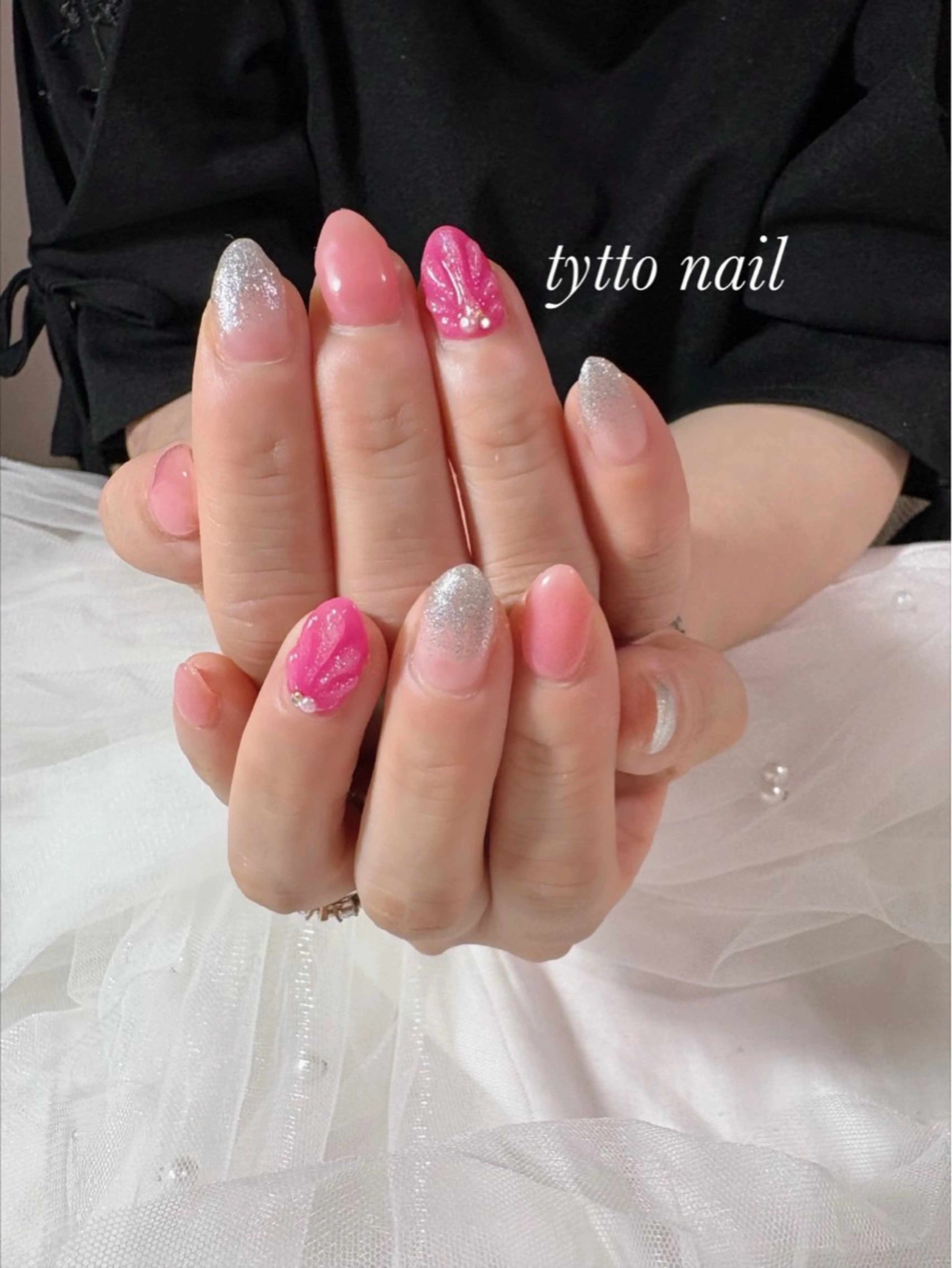 ネイル ガーリー グラデーション キラキラネイル 韓国ネイル ラメ(グリッター) ハンドネイル tytto nail ❤︎‪‪eri‪‪のネイルデザイン