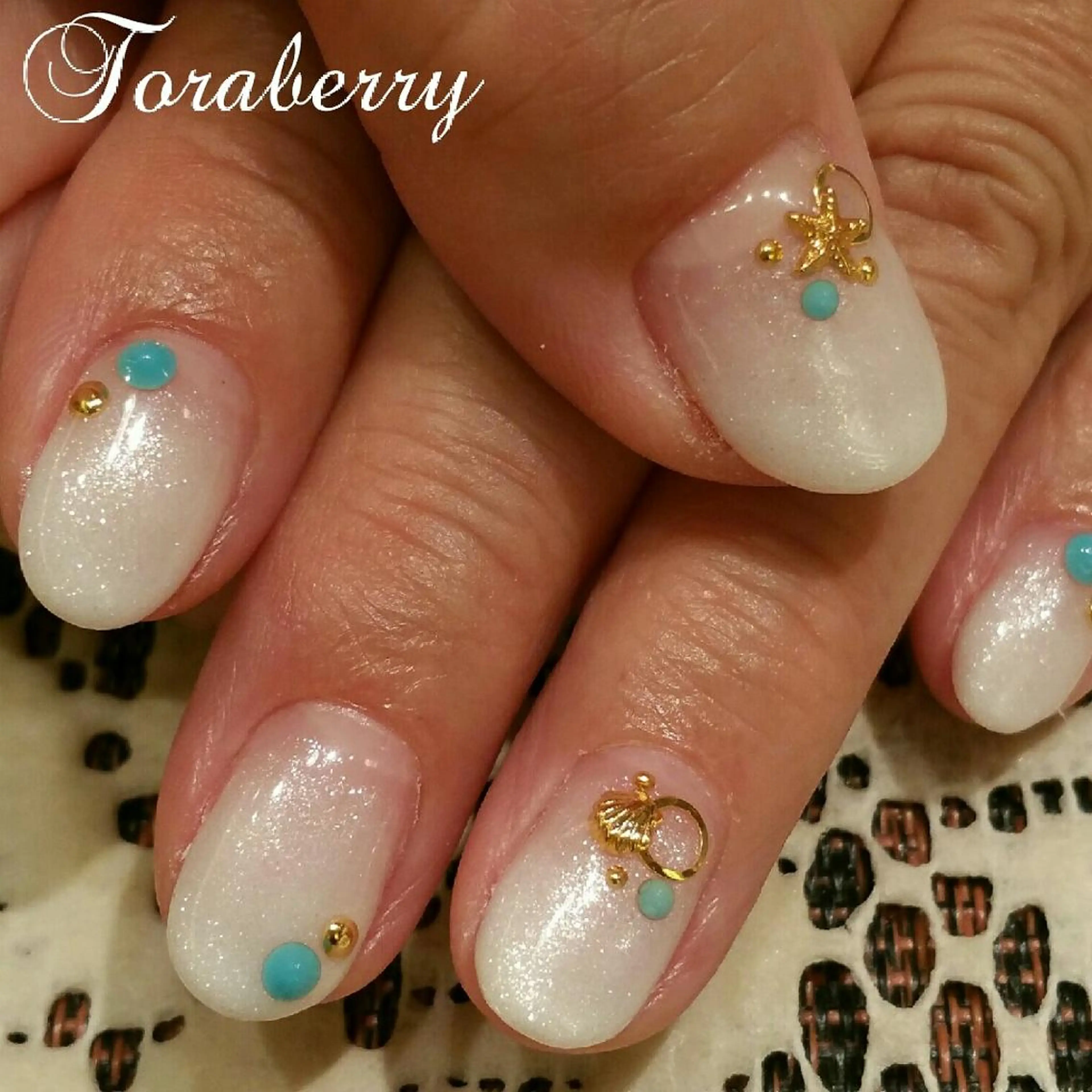 ネイル グラデーション ネイリスト なつみのネイルデザイン