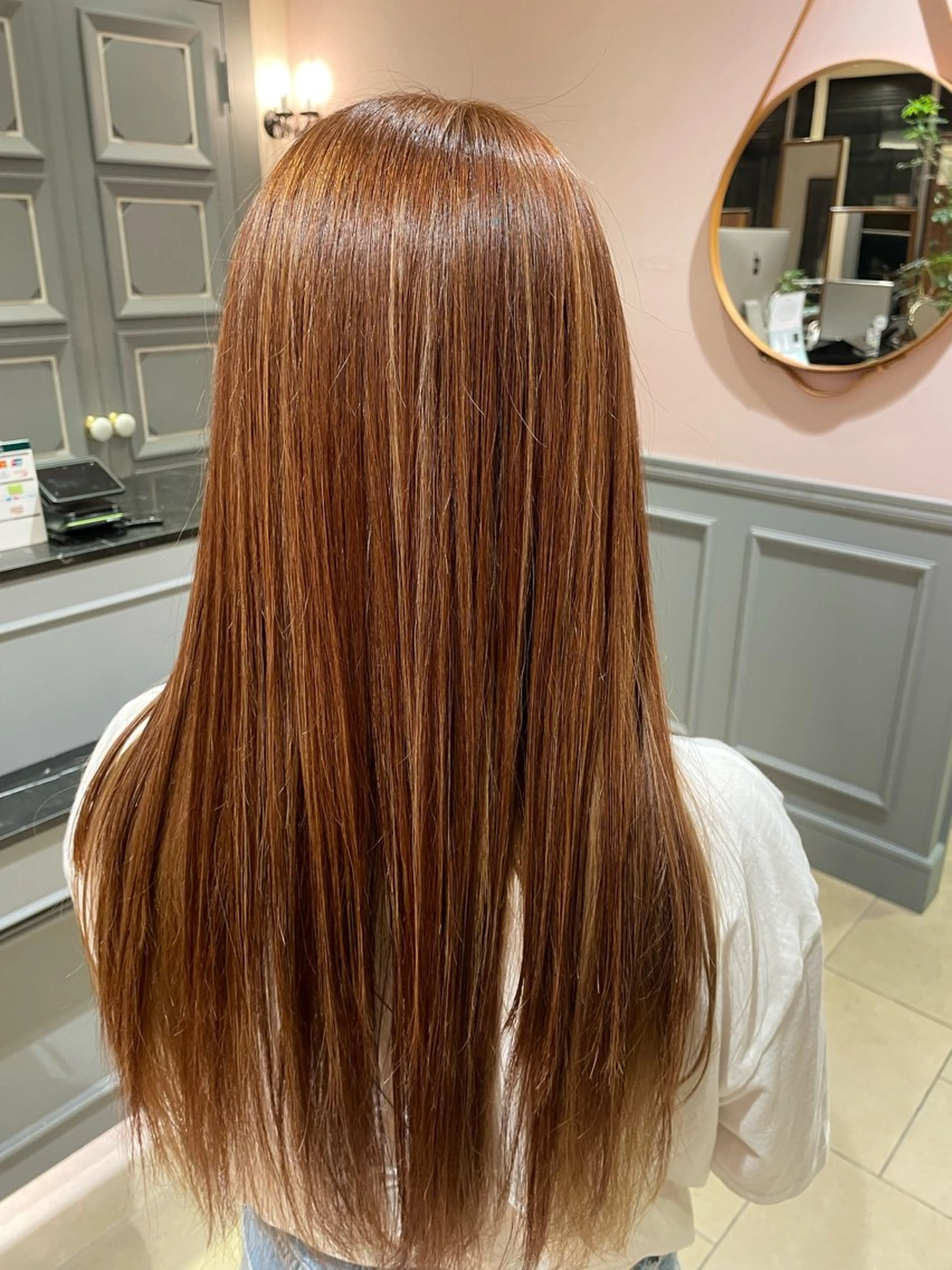 ロング ハイライト カットモデル ヨネダのヘアスタイル