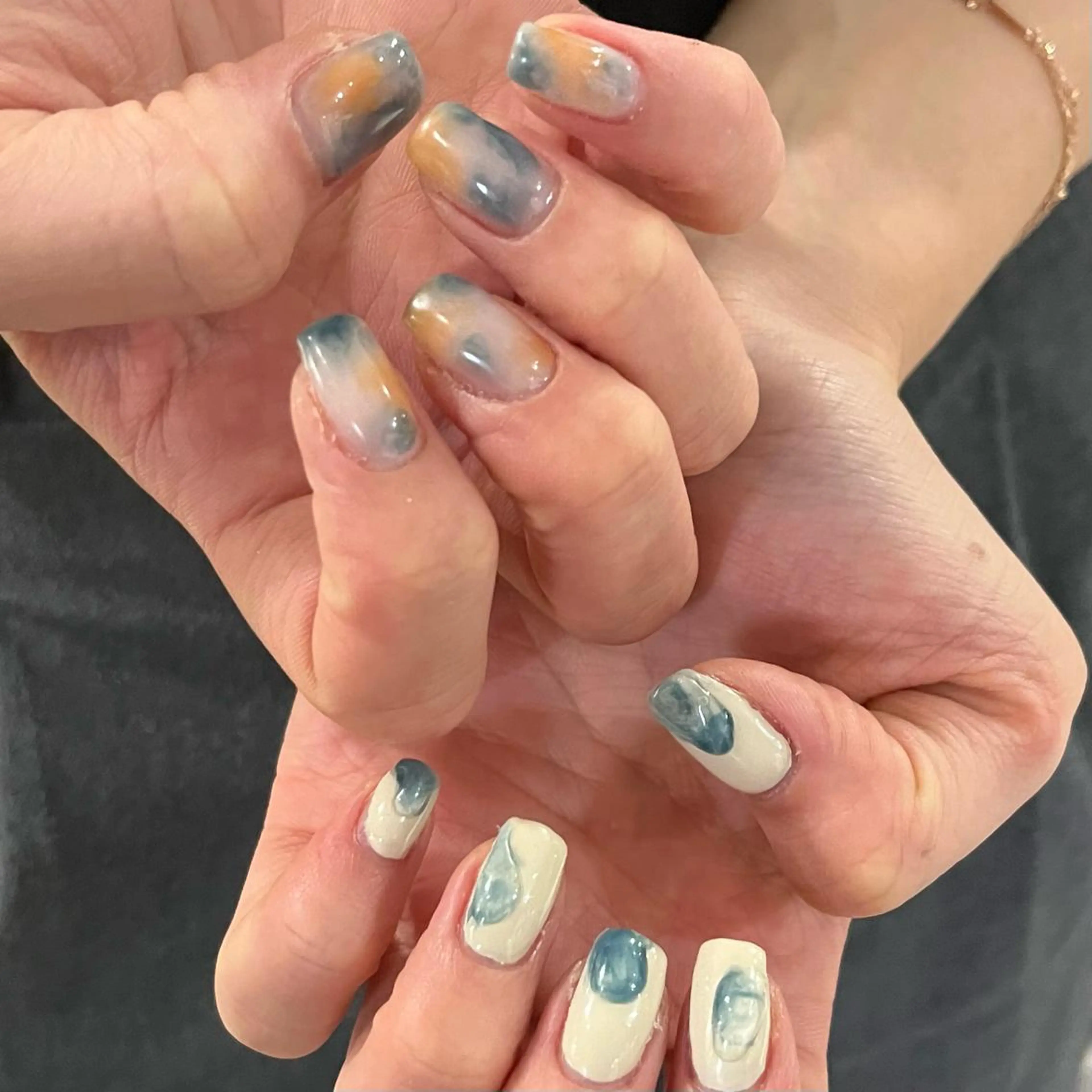 ネイル 🪐富島彩夏 /海外nail🪐のネイルデザイン