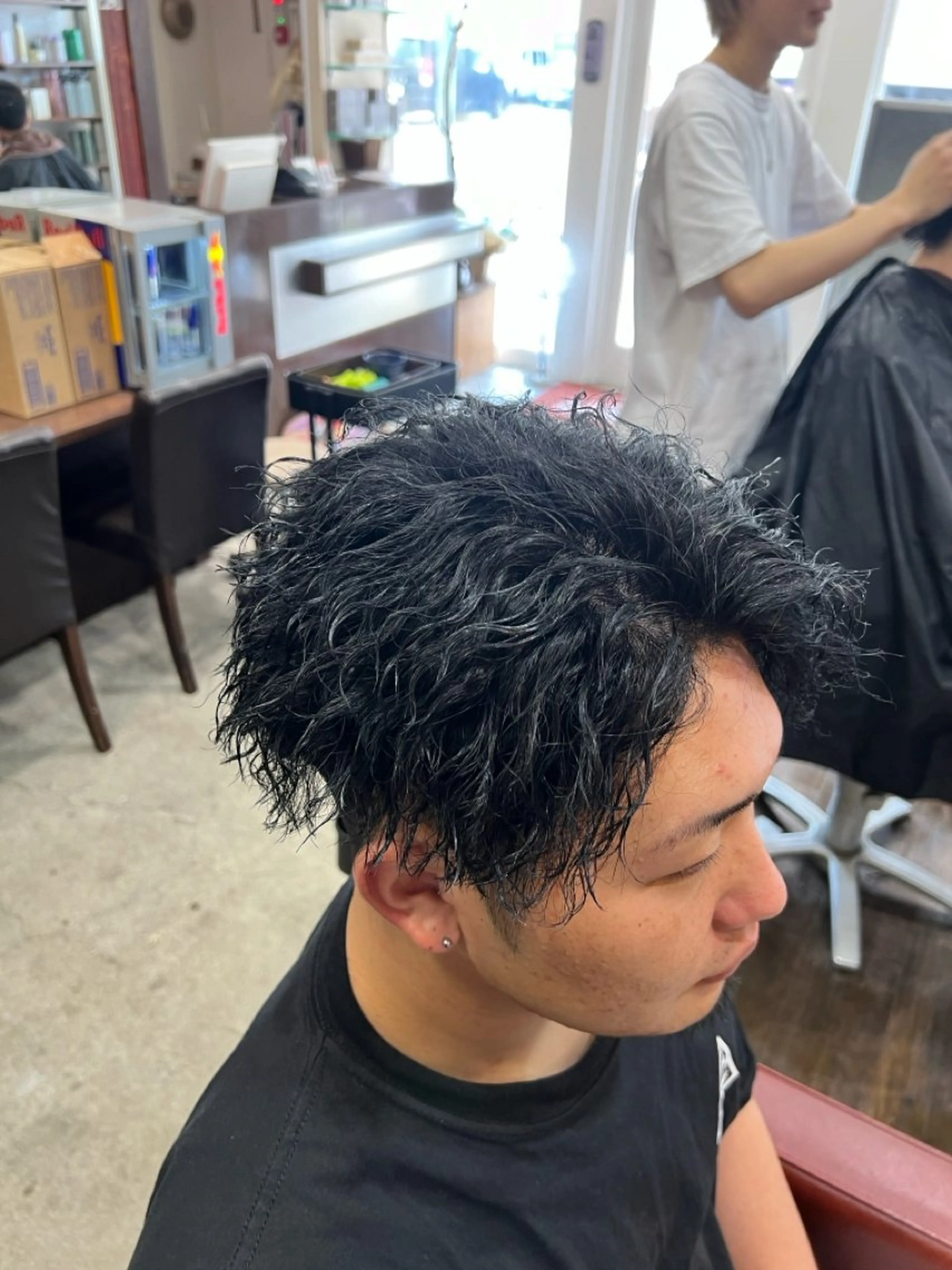 メンズ カット パーマ メンズ/海外風/ 波巻き/サーフカールのヘアスタイル