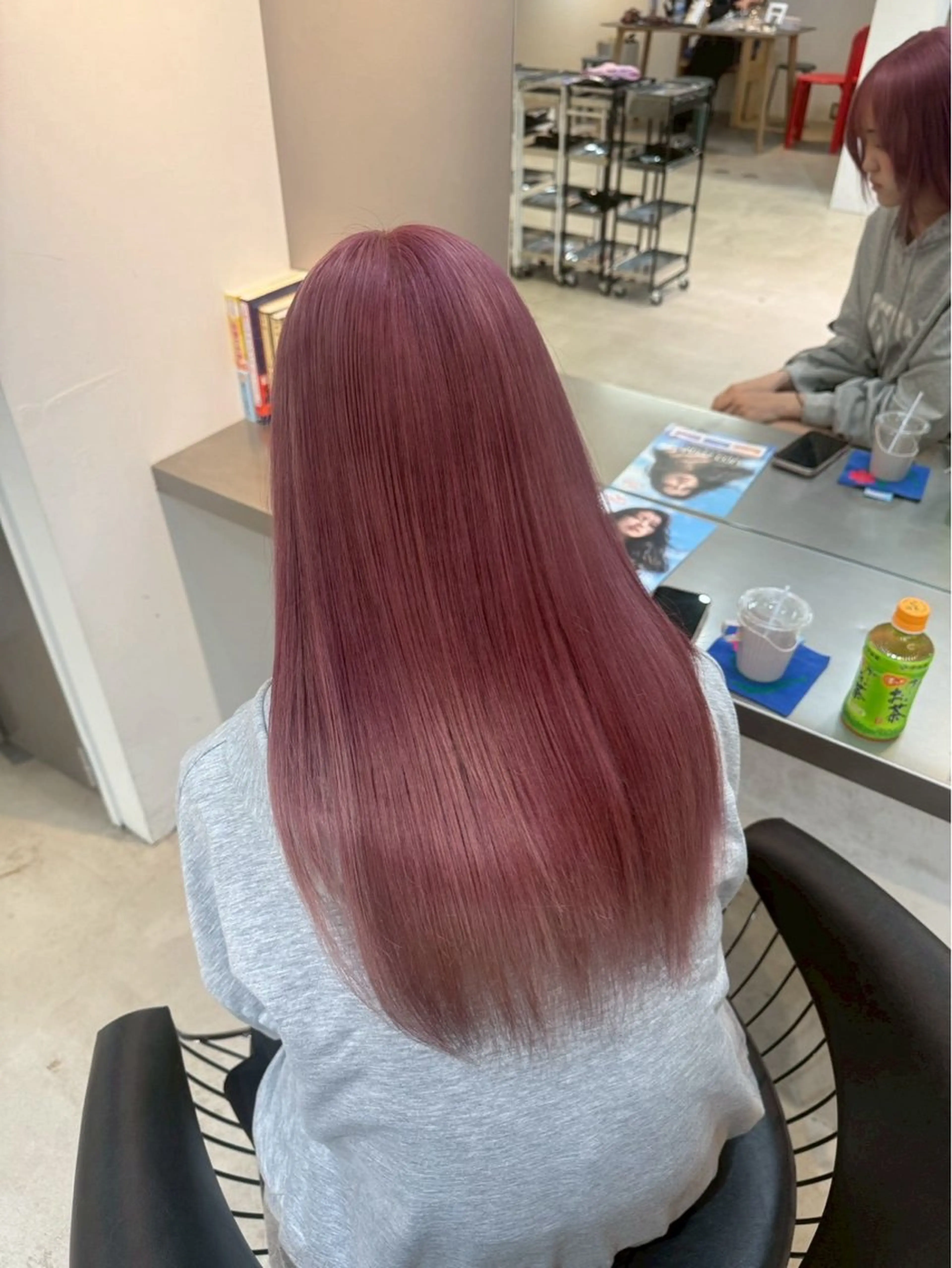 ロング ヘアカラー nanami lucktokyoのヘアスタイル