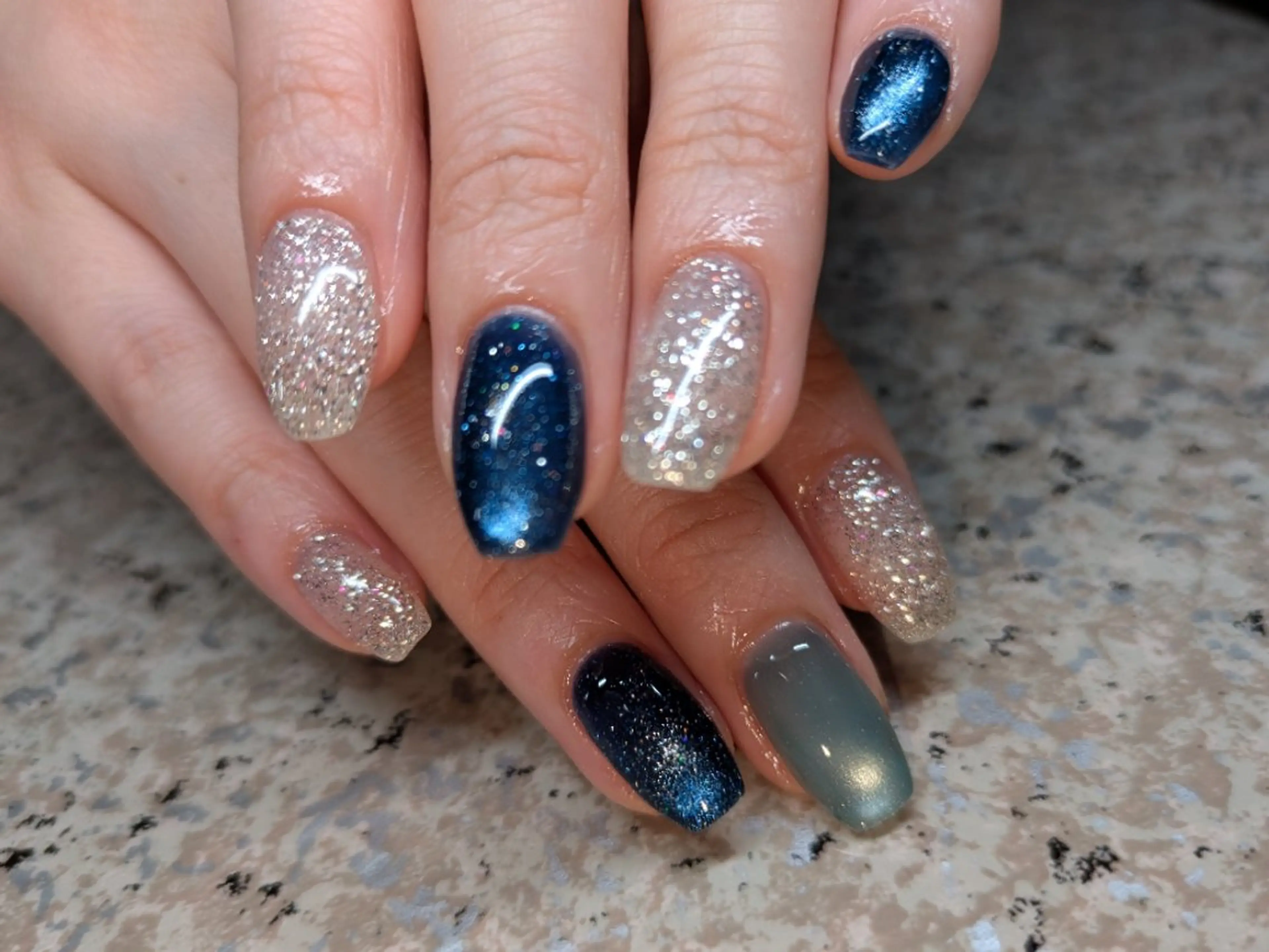 ネイル ハンドネイル スズキ マイコのネイルデザイン