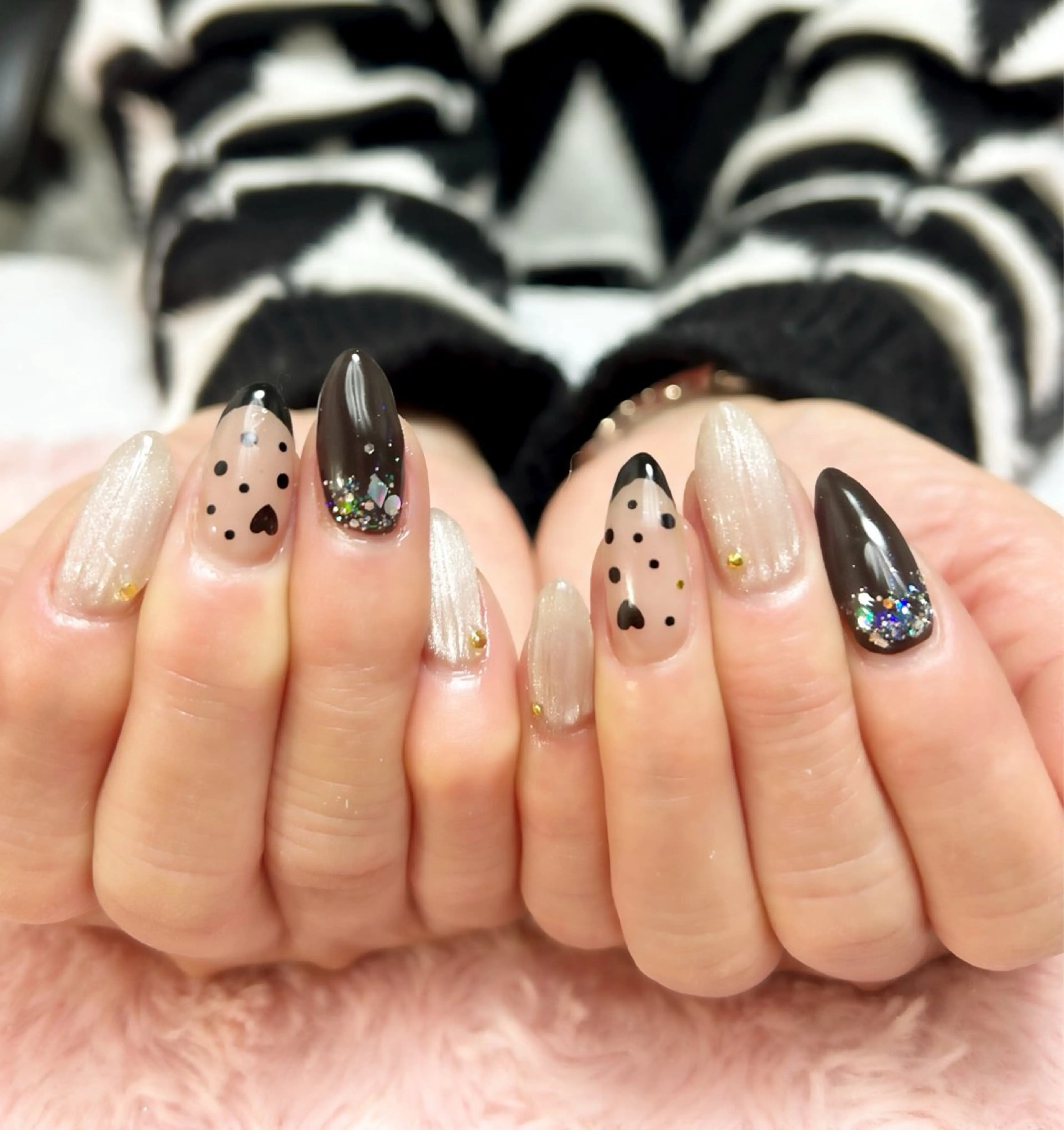ネイル ＧＬAD グラットのネイルデザイン