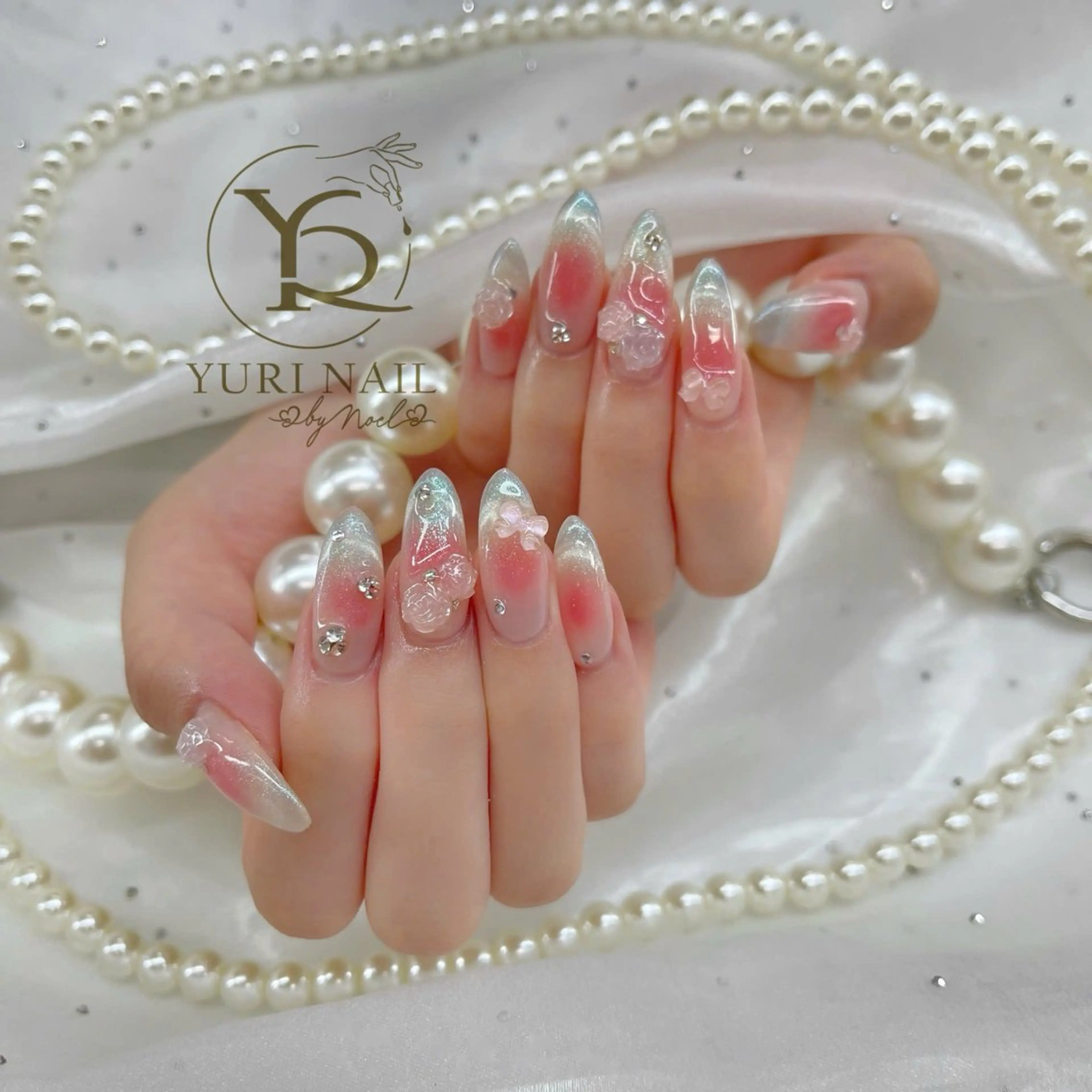 ネイル チークネイル フットネイル フレンチネイル グラデーション キラキラネイル ハンドネイル フットネイル ハンドケア YURI Nail Funabashiのネイルデザイン