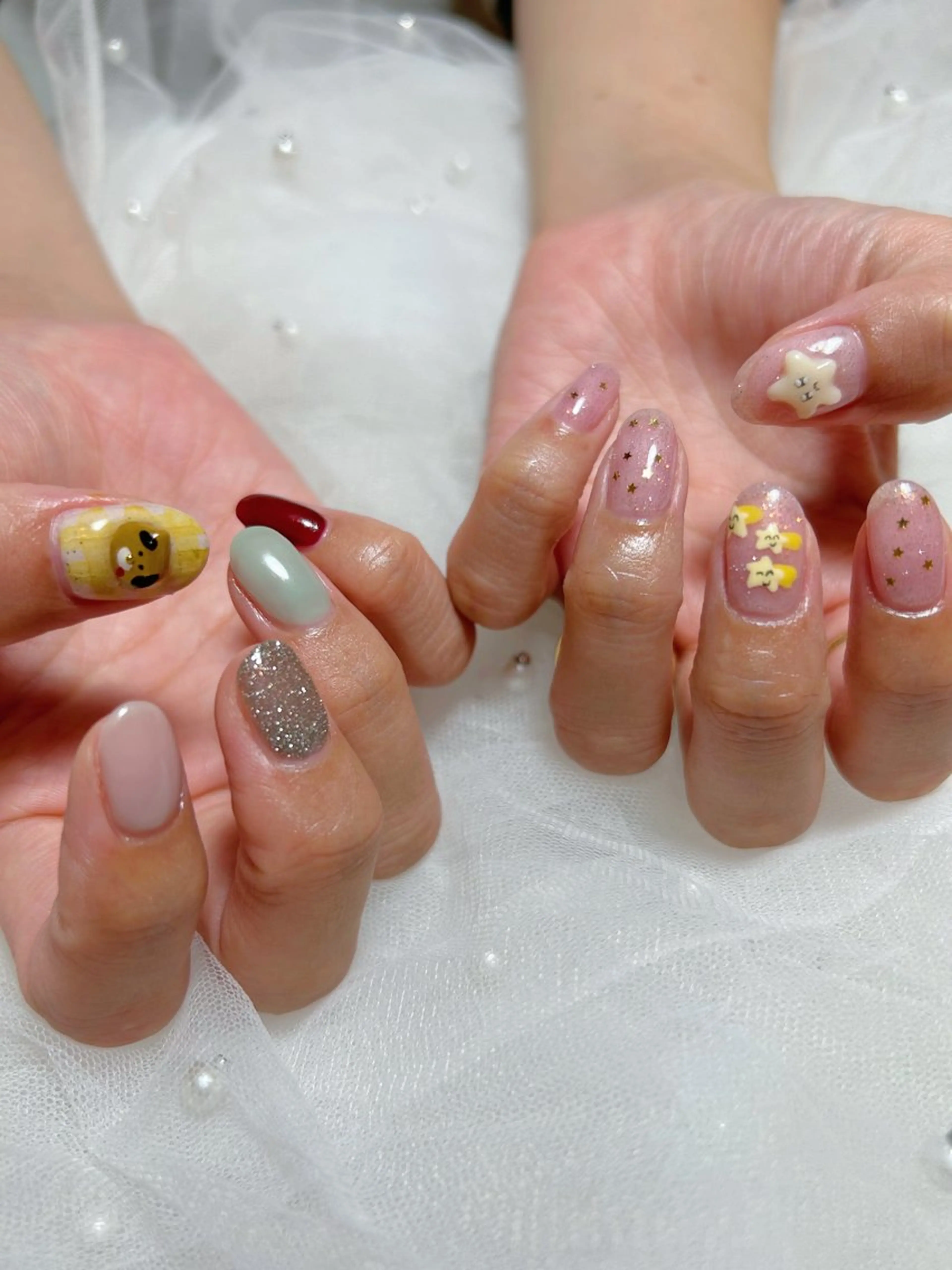 ネイル takara nail所属・takara射水高岡 マグネット韓国ポップのネイルデザイン