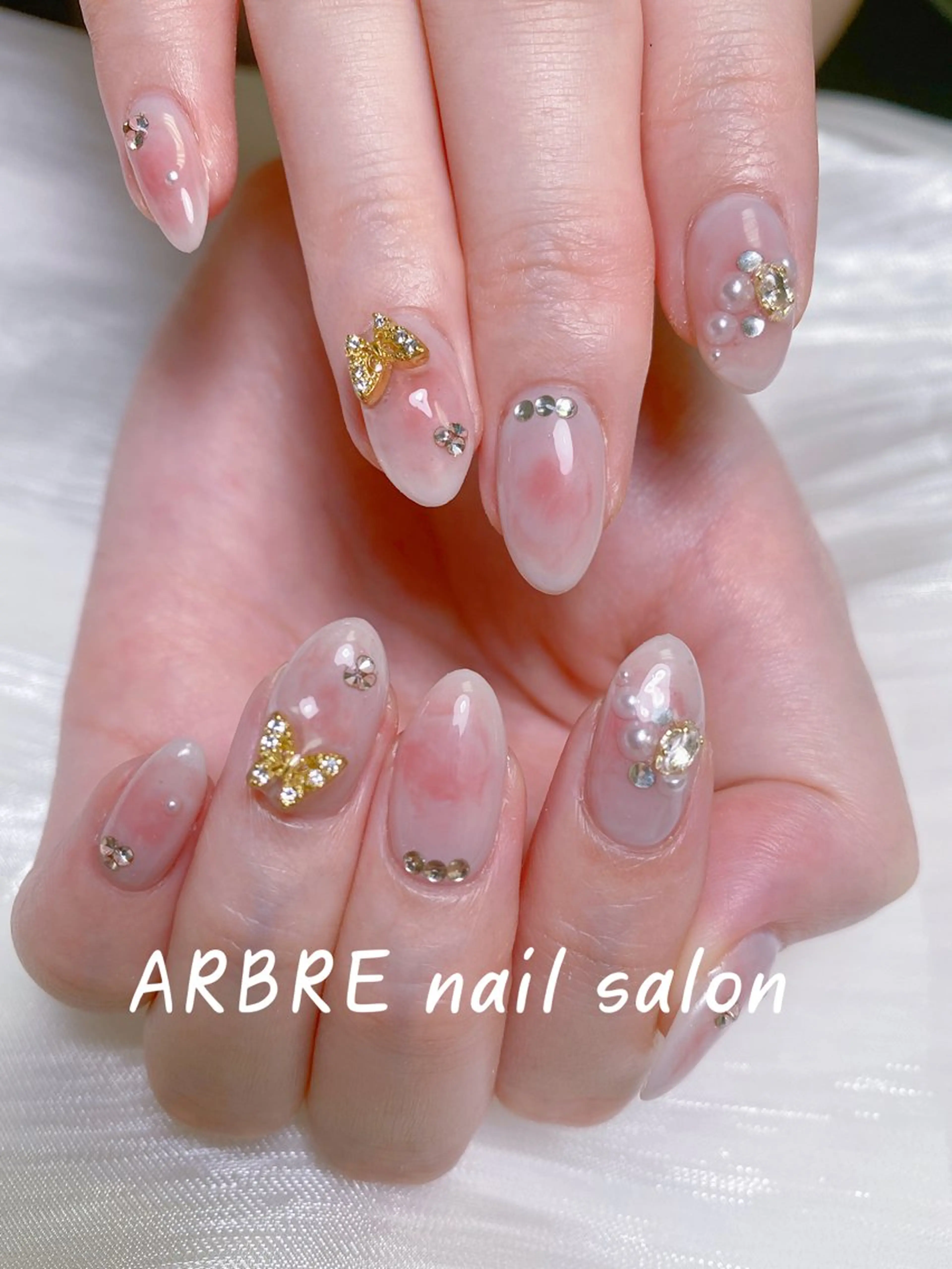 ネイル ハンドネイル ハンドケア 小林 凛のネイルデザイン