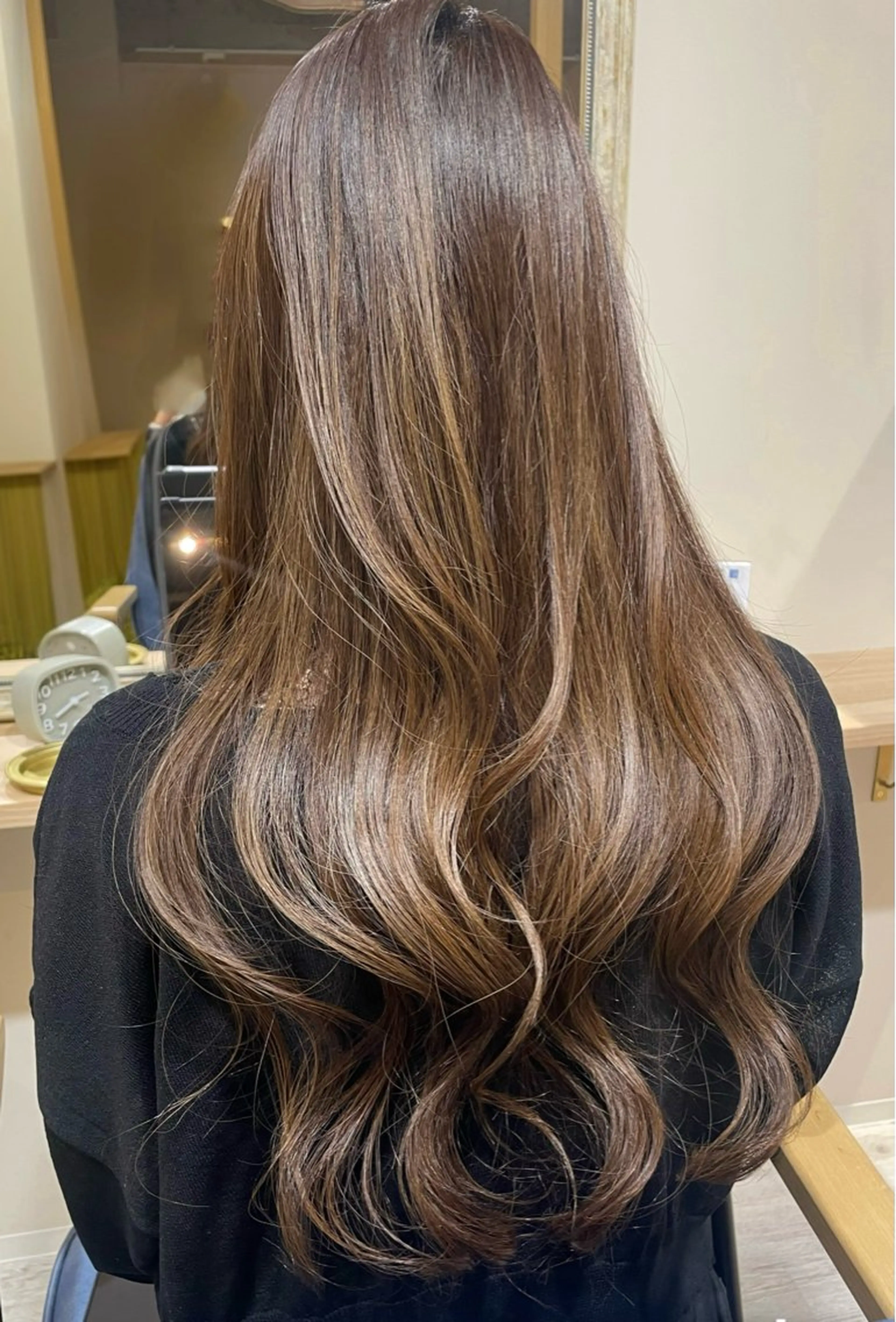 お出かけ前にコテor ストレートアイロンで可愛く綺麗に🎀【ポイント使用不可】の写真