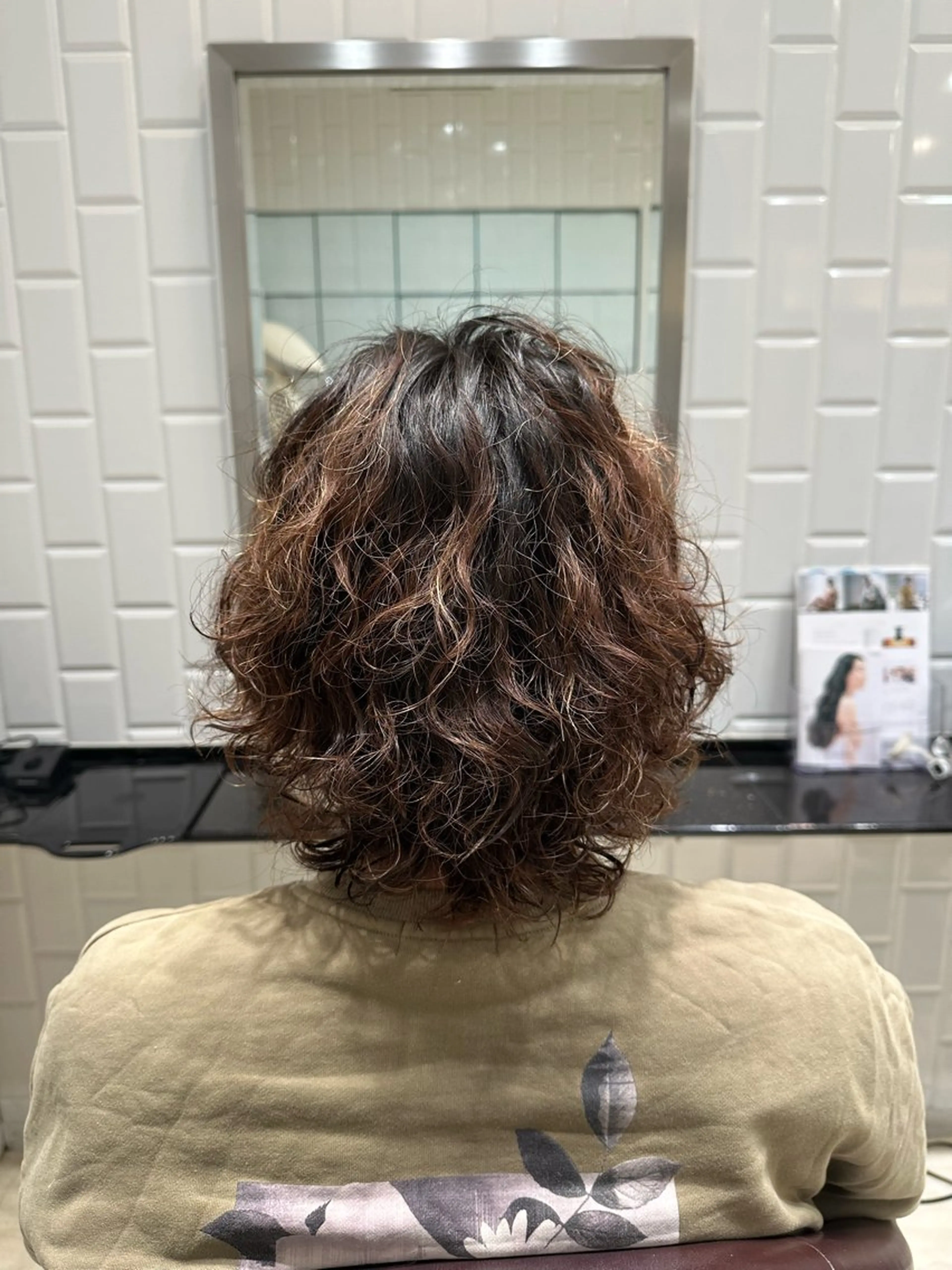 パーマ メンズ 岡 咲穂のヘアスタイル