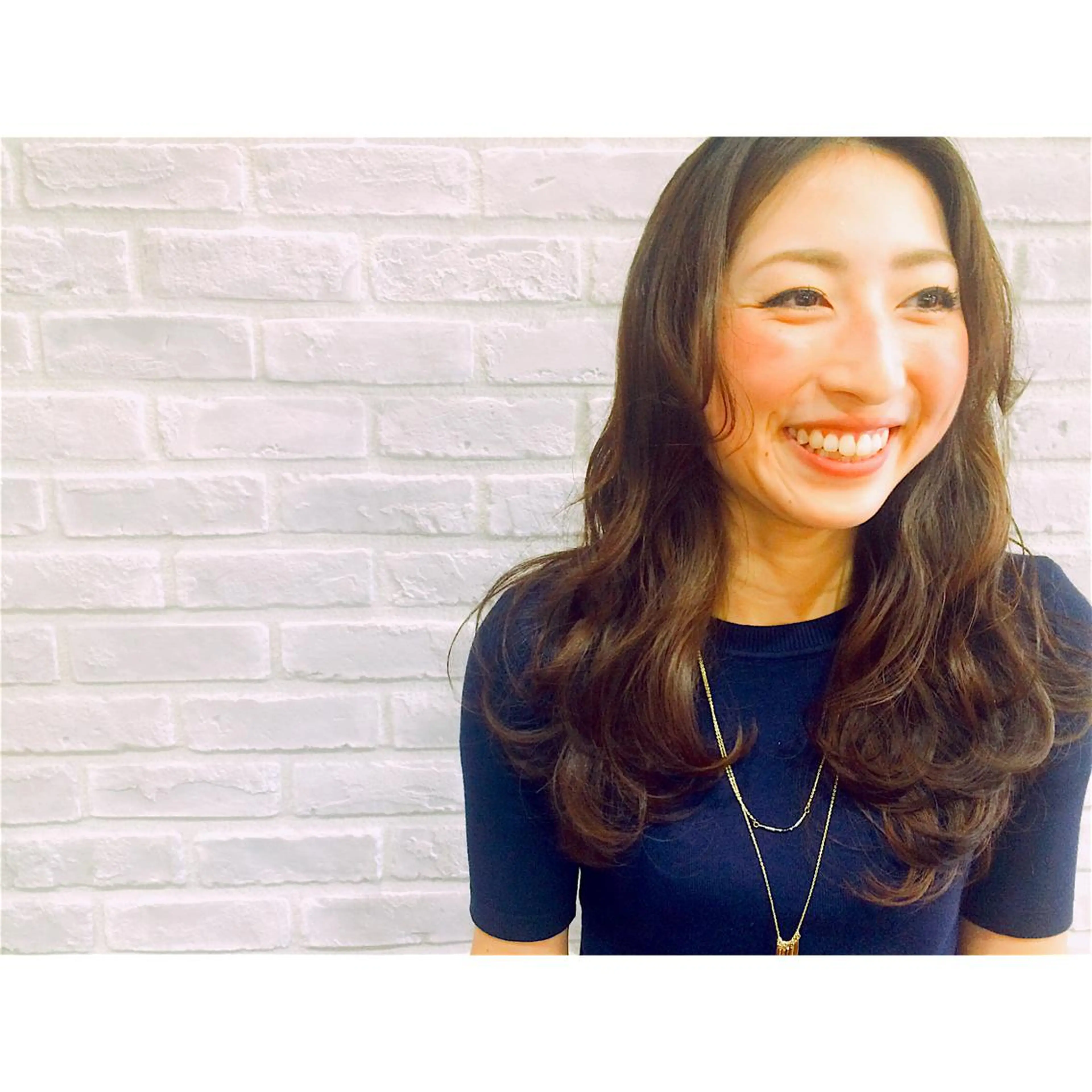 ロング 藤井 菜緒のヘアスタイル