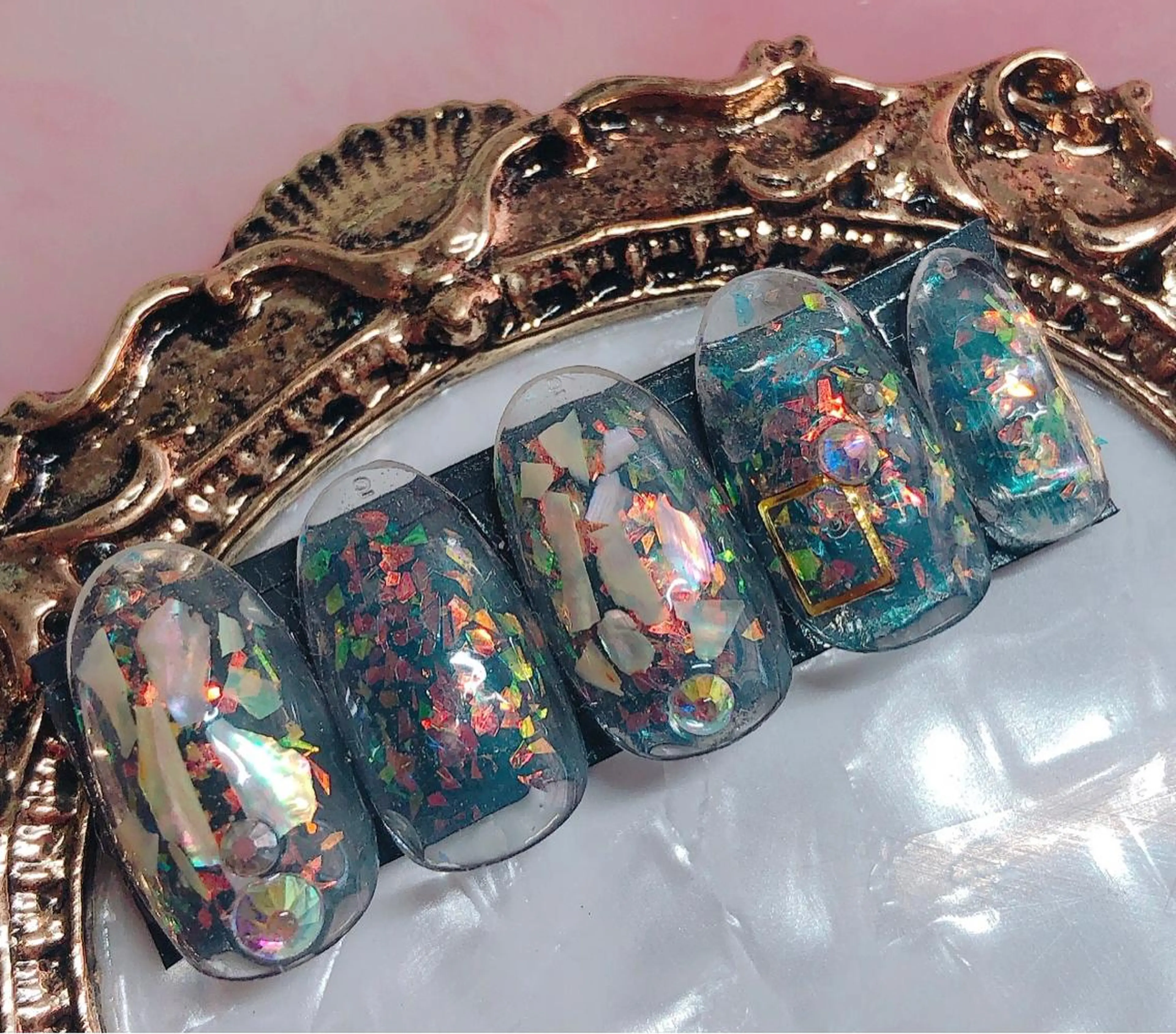 ネイル ハンドネイル CROWN プライベートサロンのネイルデザイン