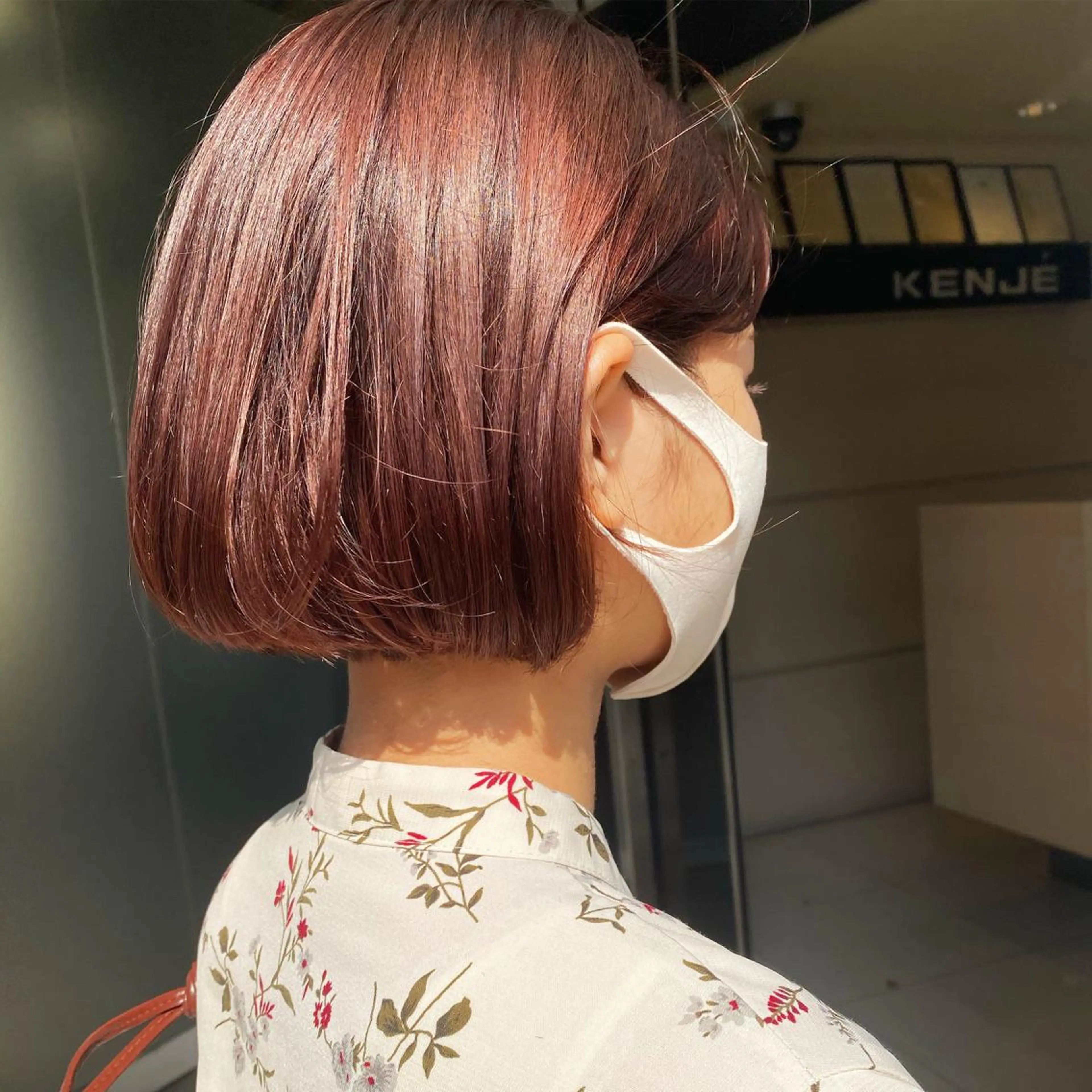 ショート カラー 滝本 里実のヘアスタイル