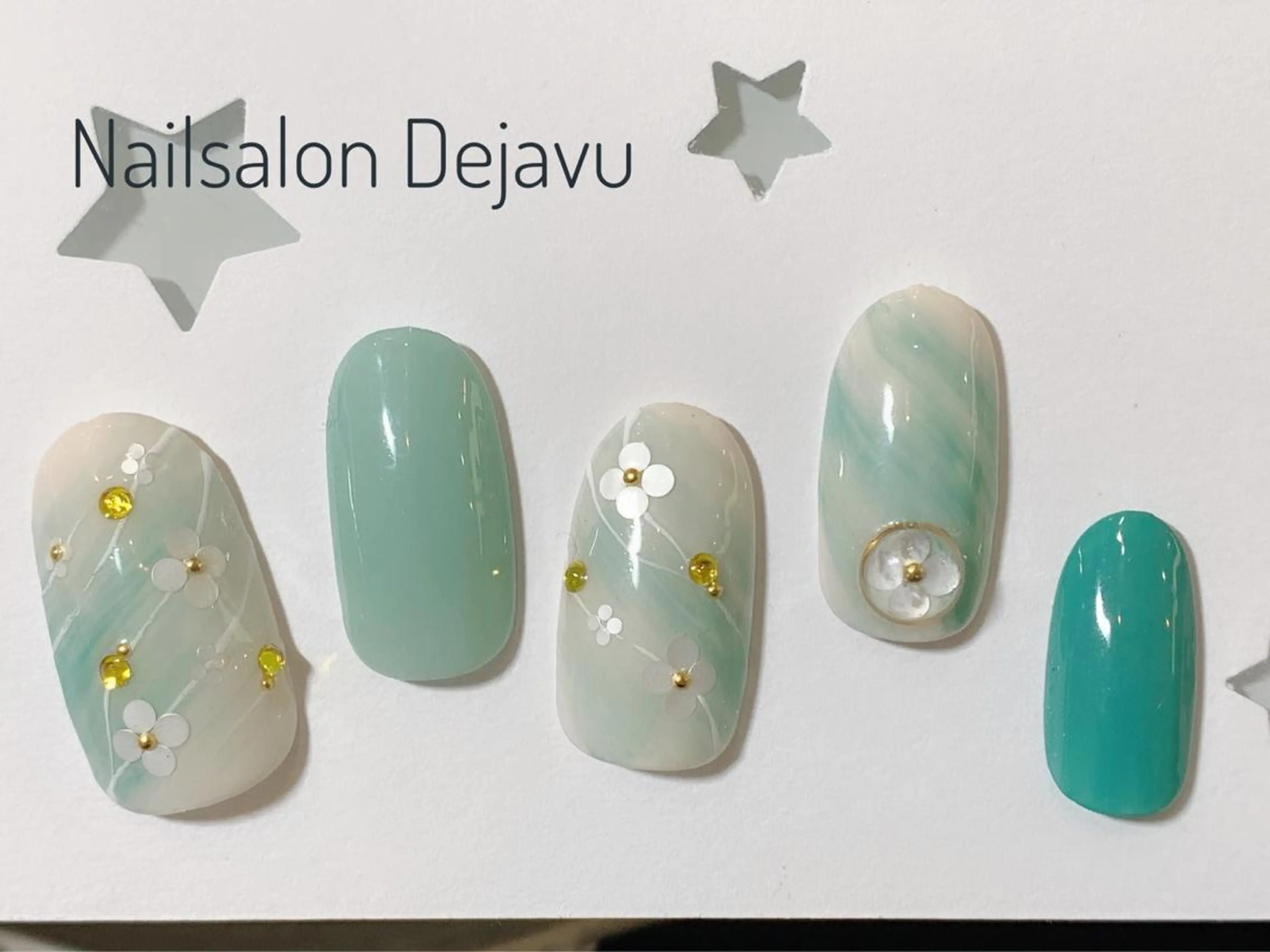 ネイル アートネイル Nail salon Dejavu 🌿のネイルデザイン