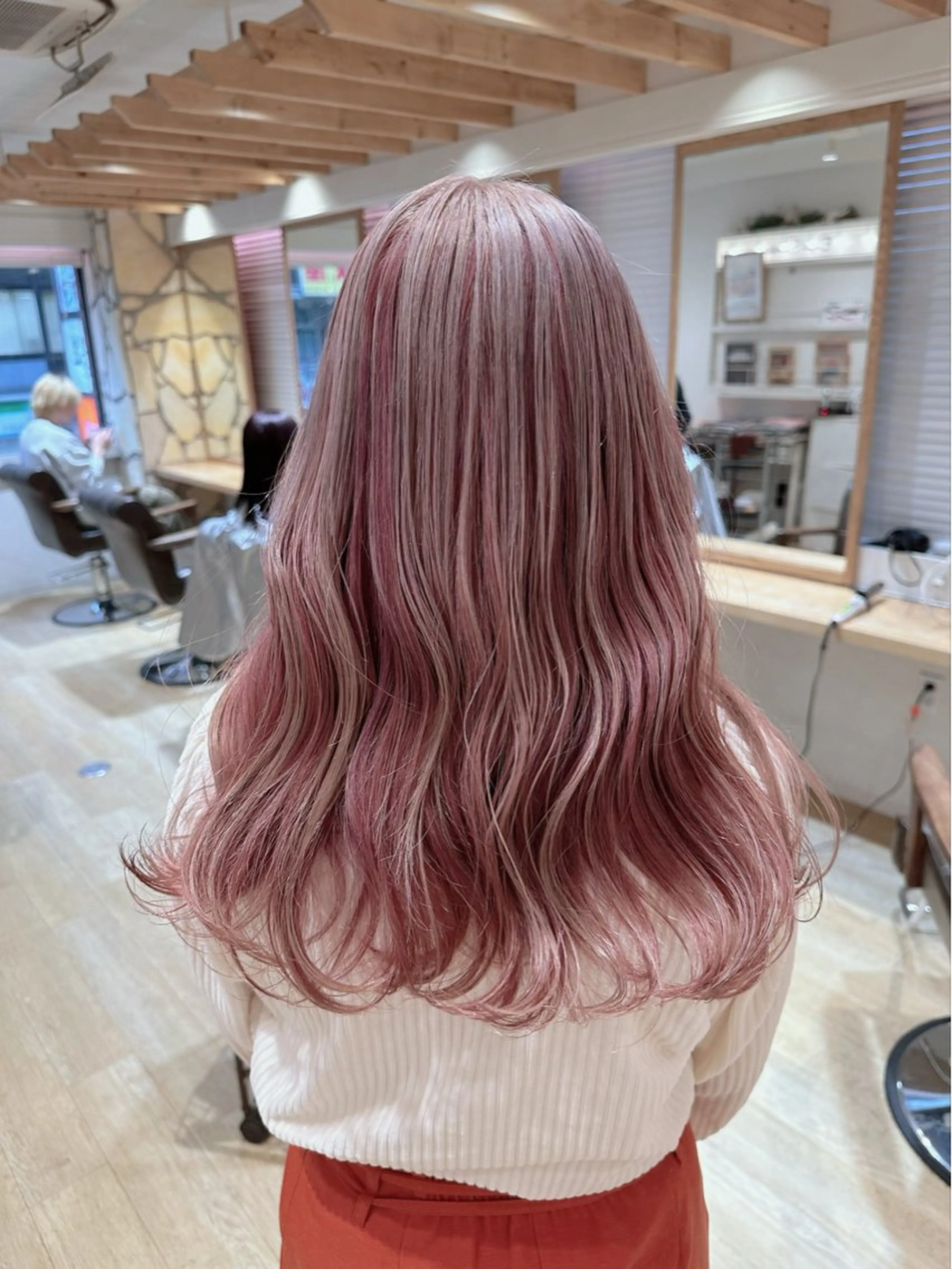 ロング ヘアカラー トリートメント 新宿 木下拓哉のヘアスタイル