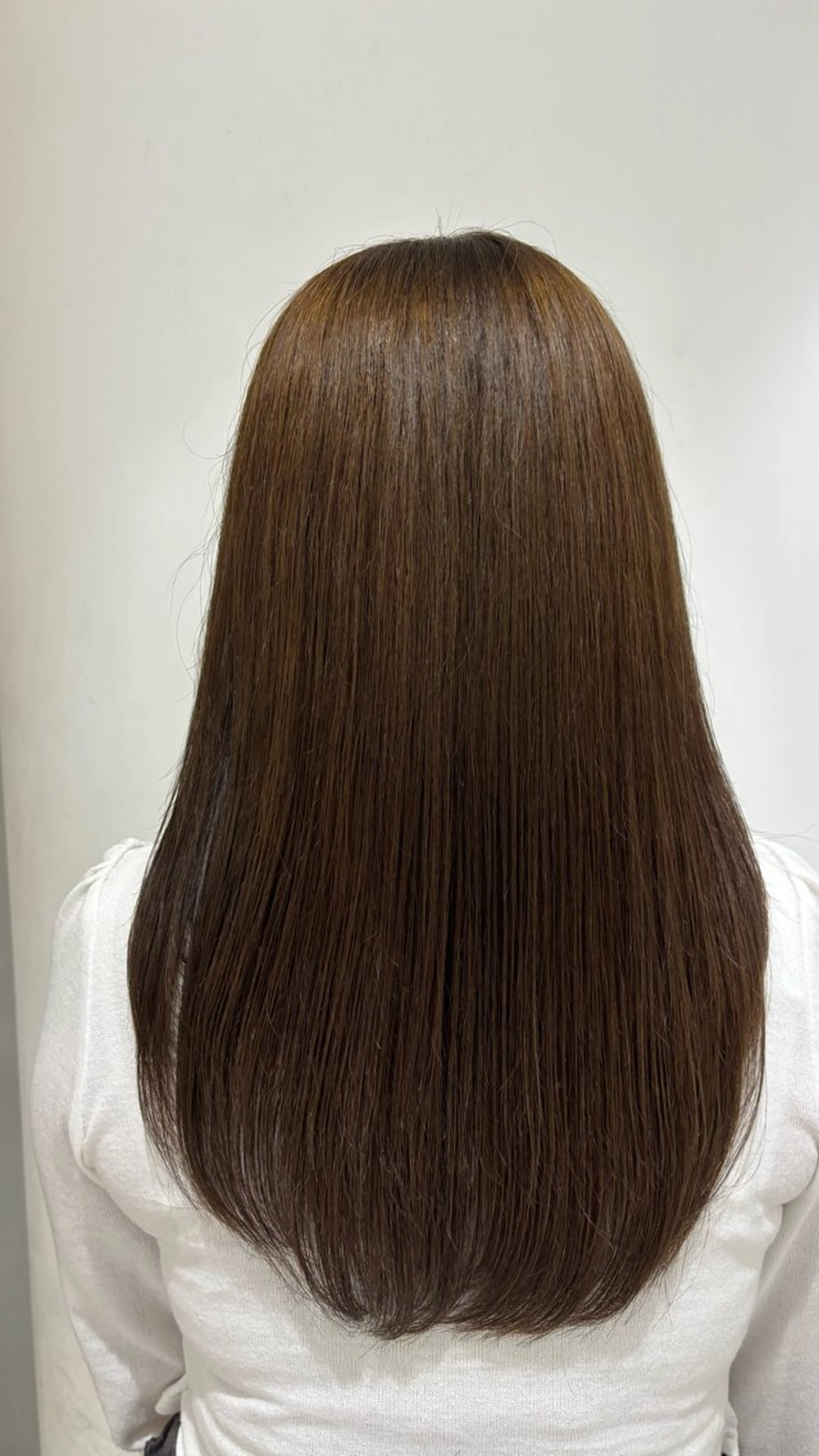 ロング カラー ベージュカラー 透明感カラー オリーブベージュ は る か カット無料のヘアスタイル