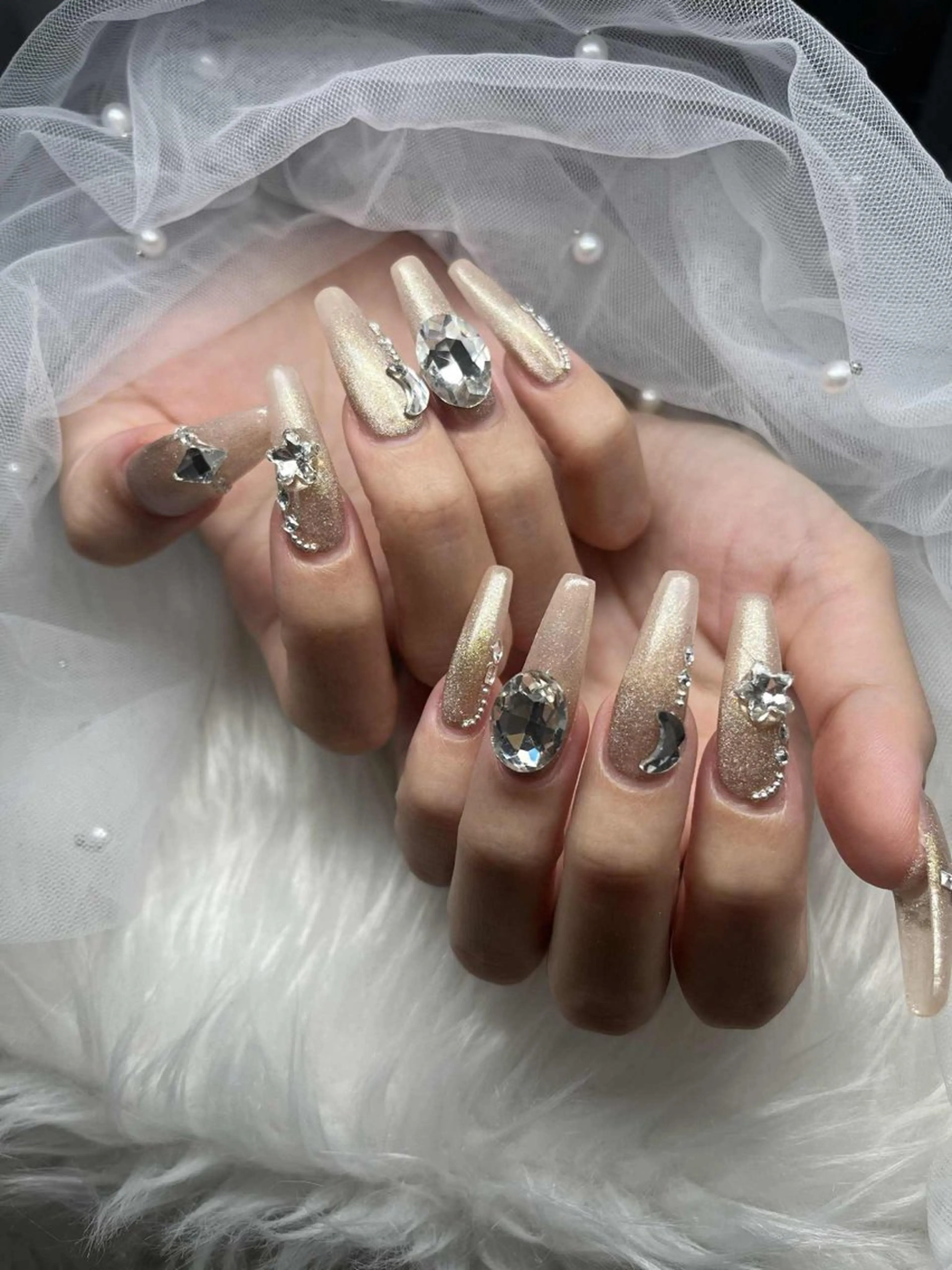 ネイル フレンチネイル ジェルネイル ガラスフレンチ ハロウィン ハート ハンドネイル H.baby Nail Salonのネイルデザイン