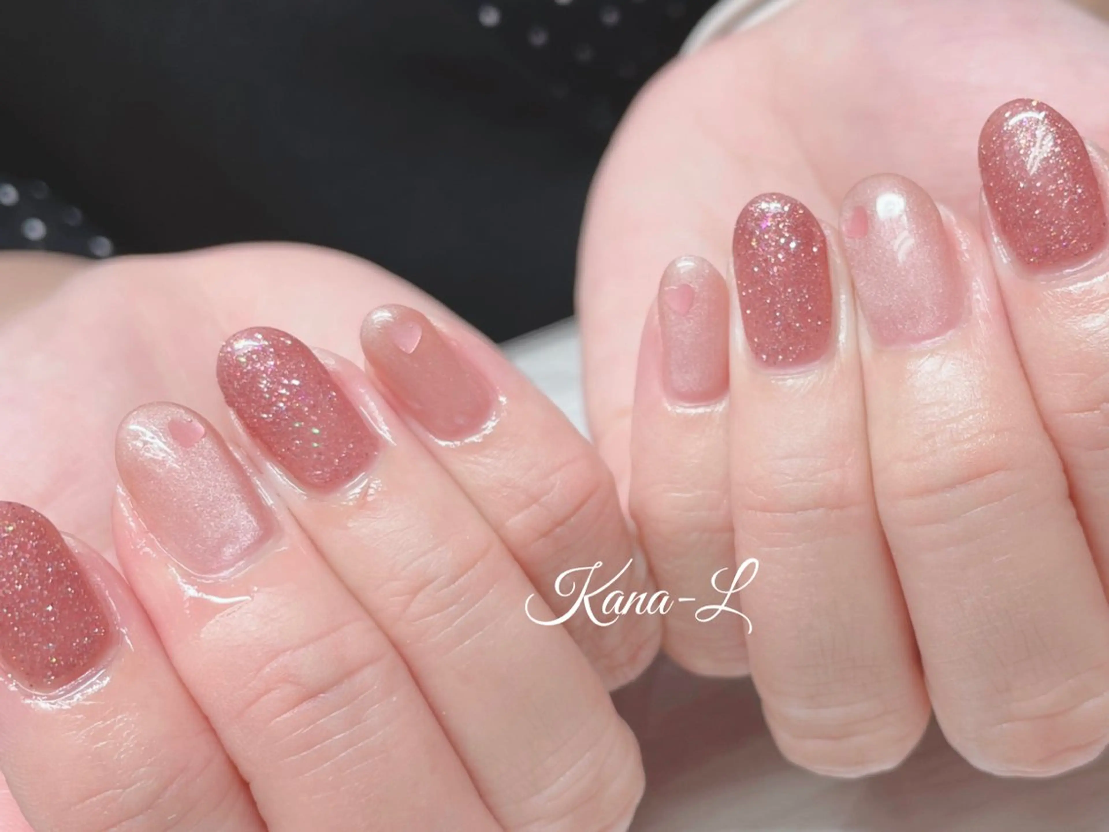 ネイル ジェルネイル ハート キラキラネイル 韓国ネイル マグネットネイル 芦辺 香奈のネイルデザイン