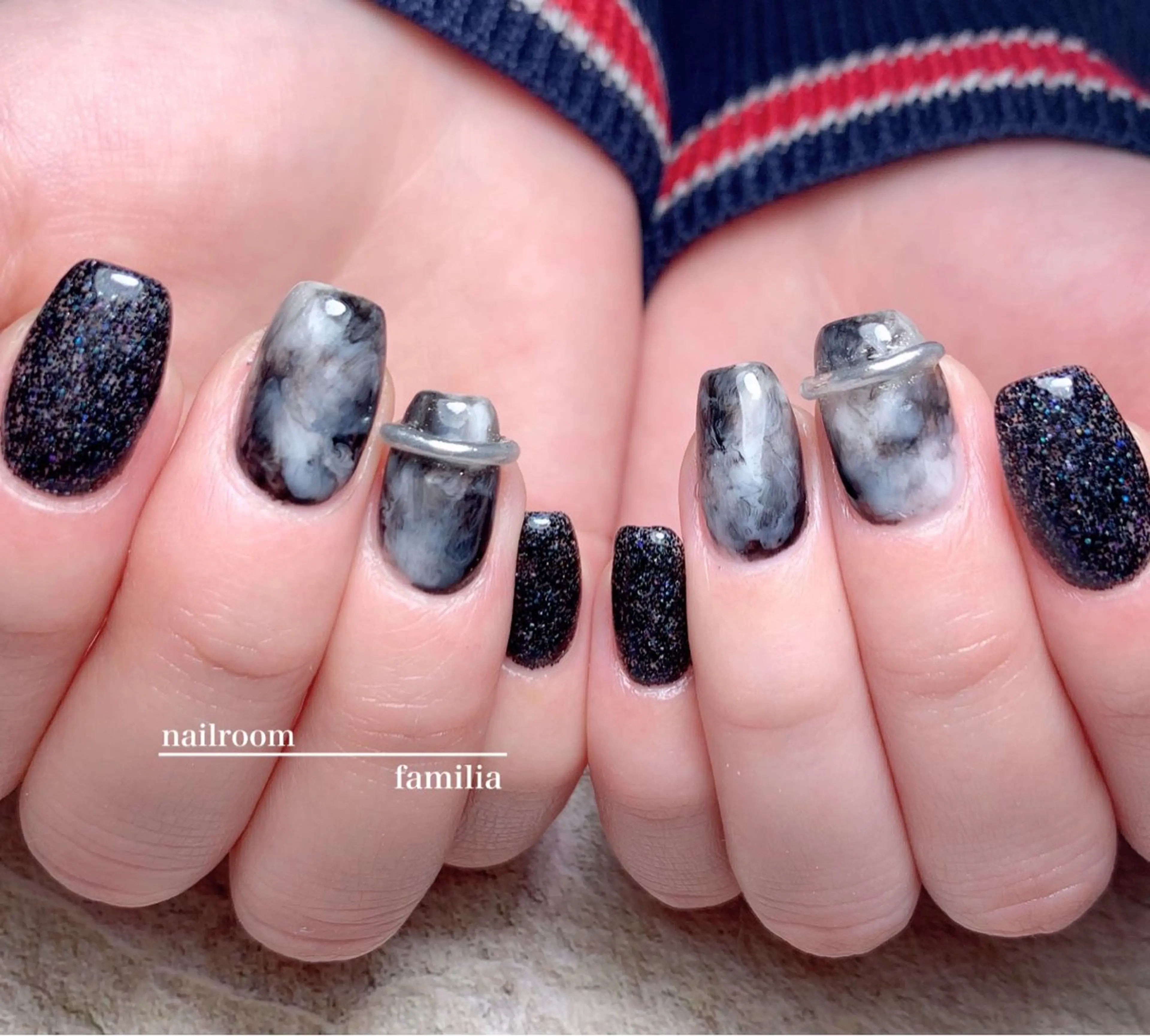 ネイル ラメ(グリッター) ニュアンスネイル -nailroom- familiaのネイルデザイン