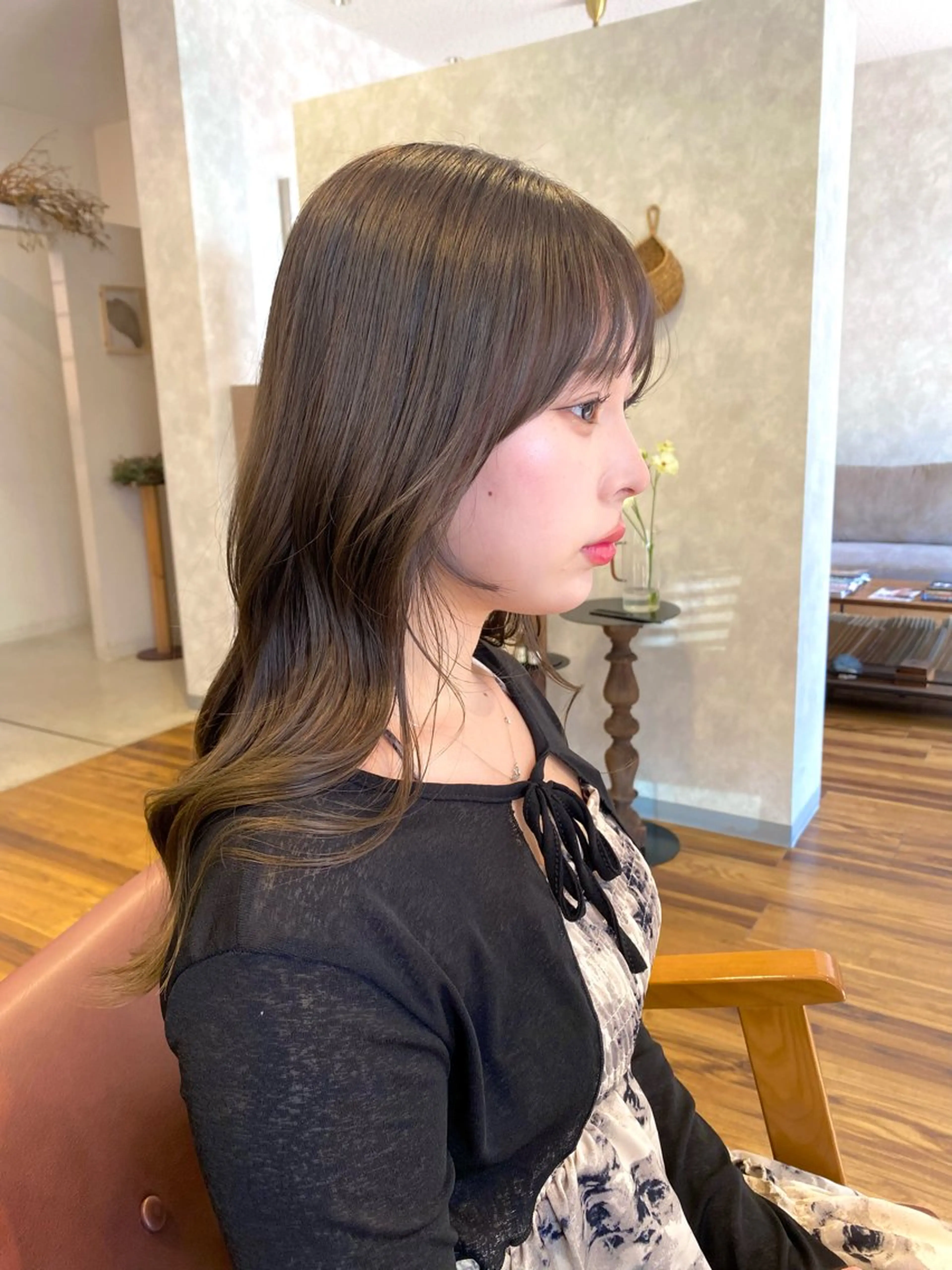 セミロング CROCHE クロッシュのヘアスタイル