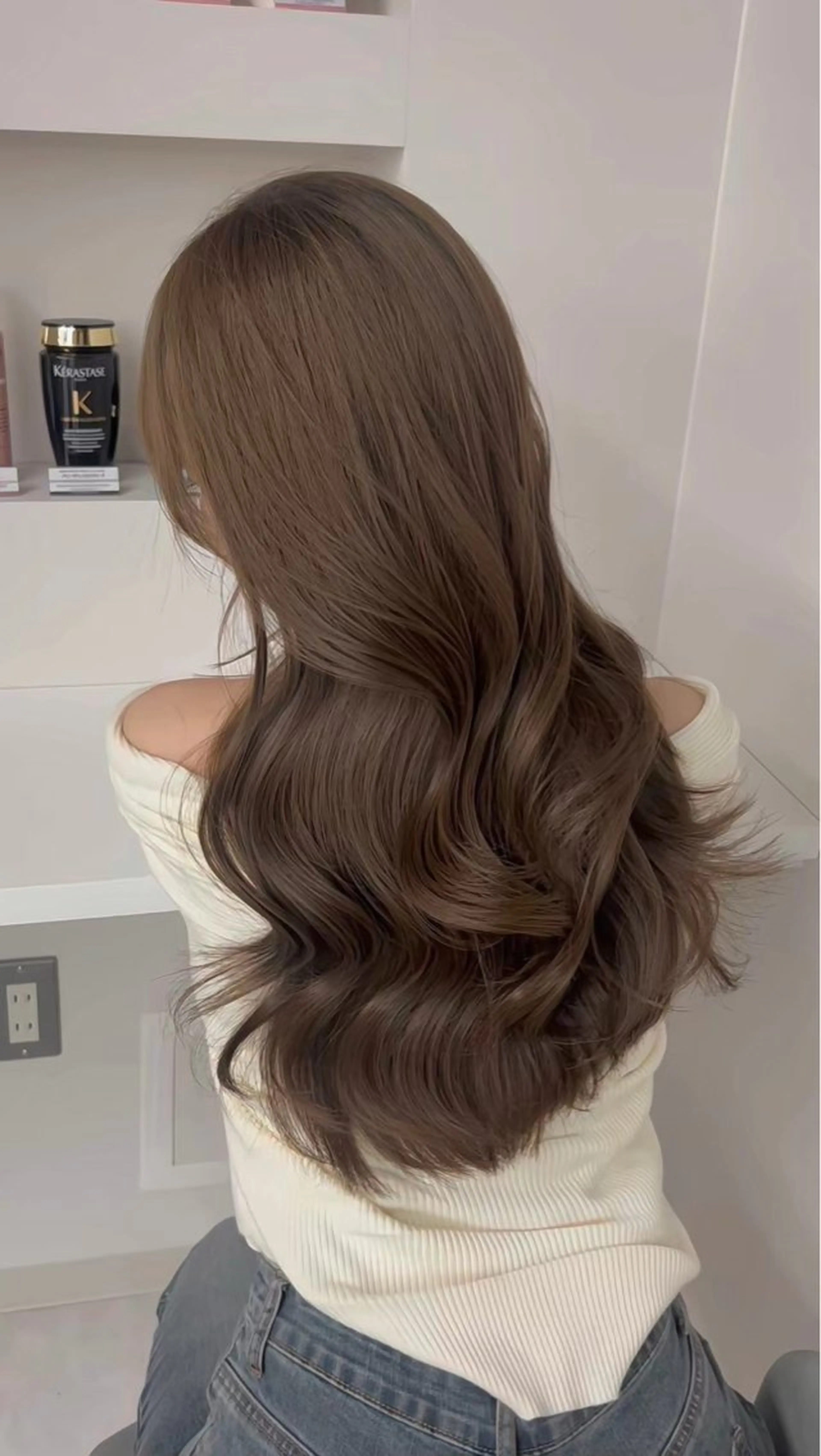 ロング モリシタ チョウのヘアスタイル