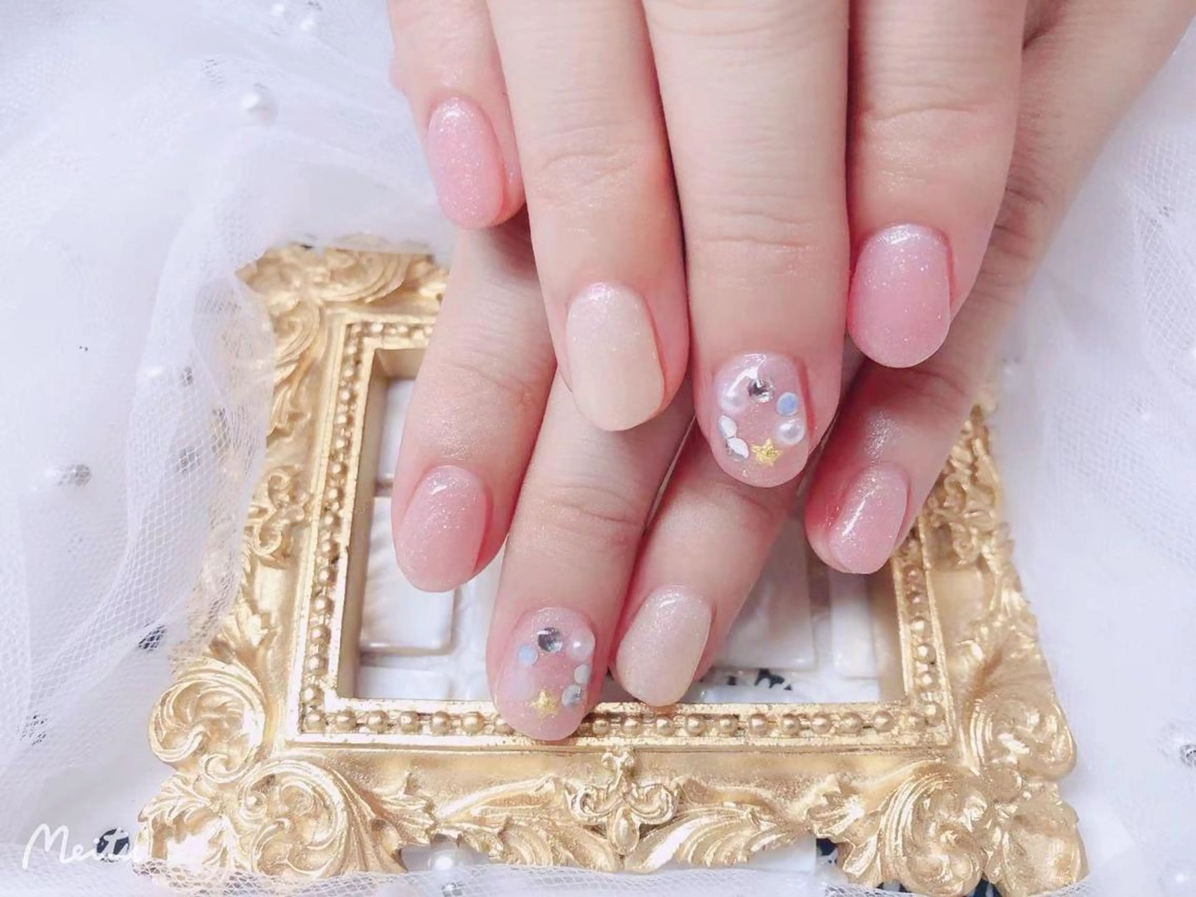 ネイル ハンドネイル マジック ミラーのネイルデザイン