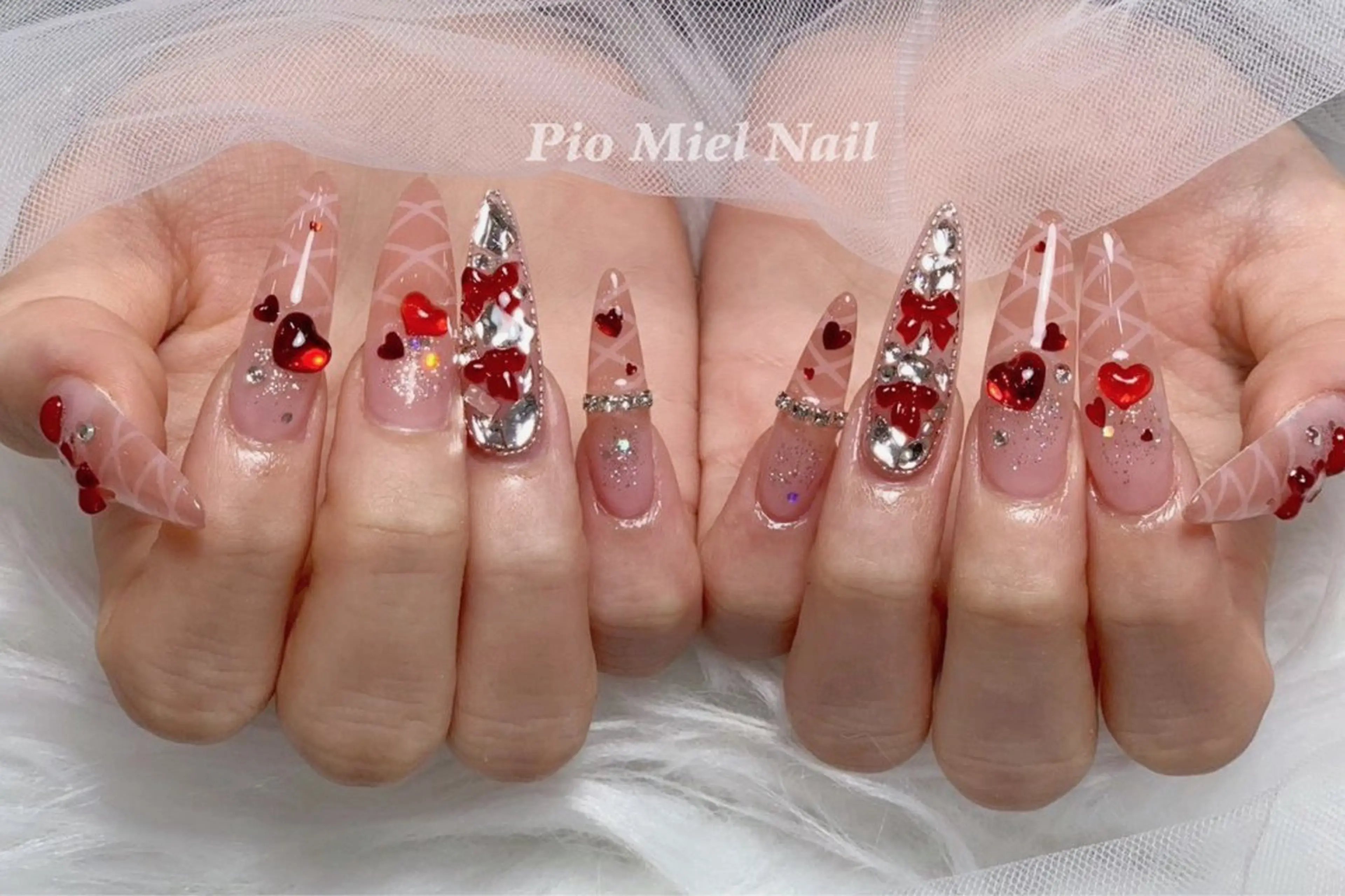 ネイル ハート 韓国ネイル マグネットネイル ニュアンスネイル ワンカラーネイル ハンドネイル HANA 長さだしのネイルデザイン