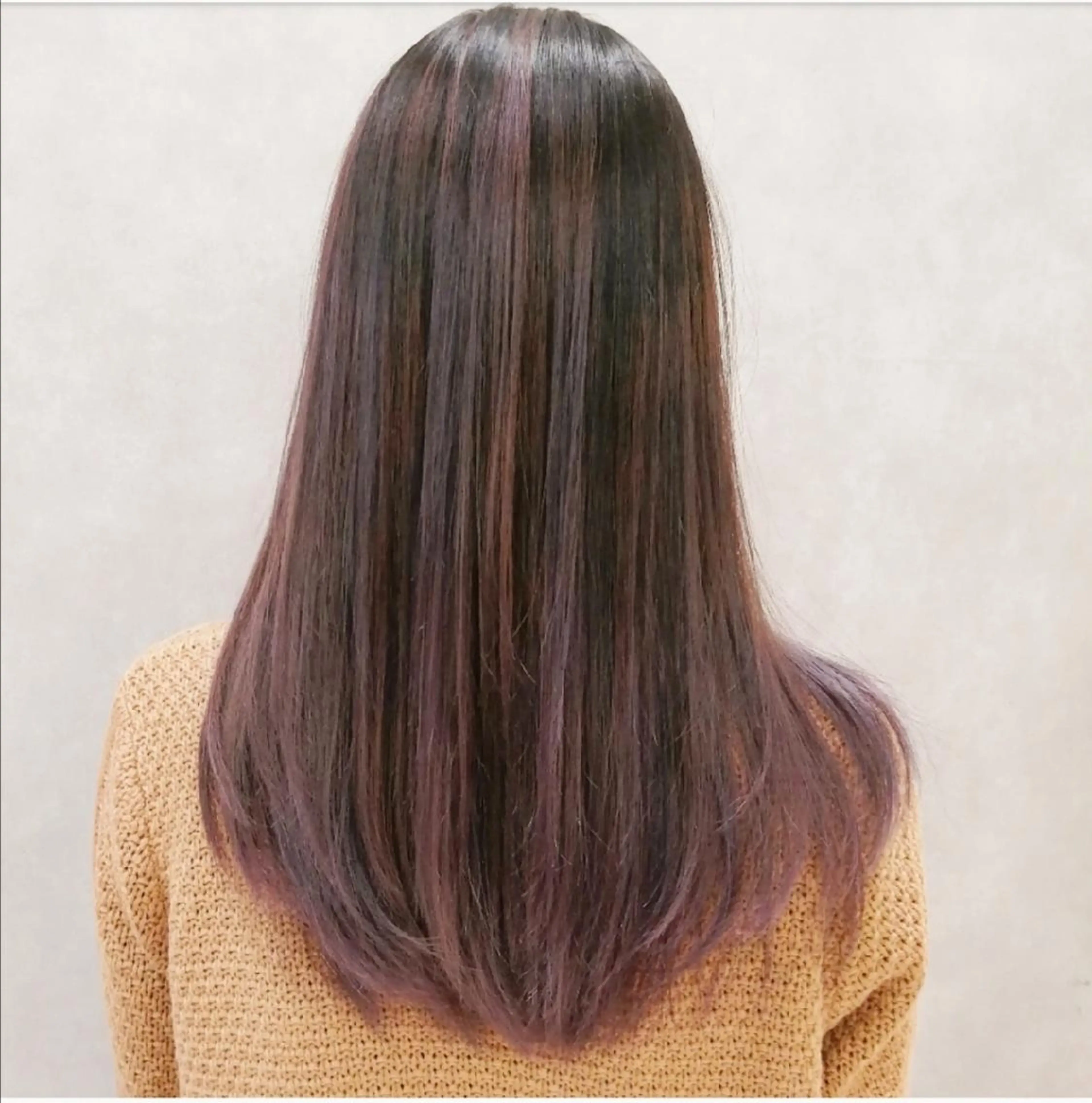ロング カラー バレイヤージュ ラベンダーカラー レイヤーカット hase _のヘアスタイル