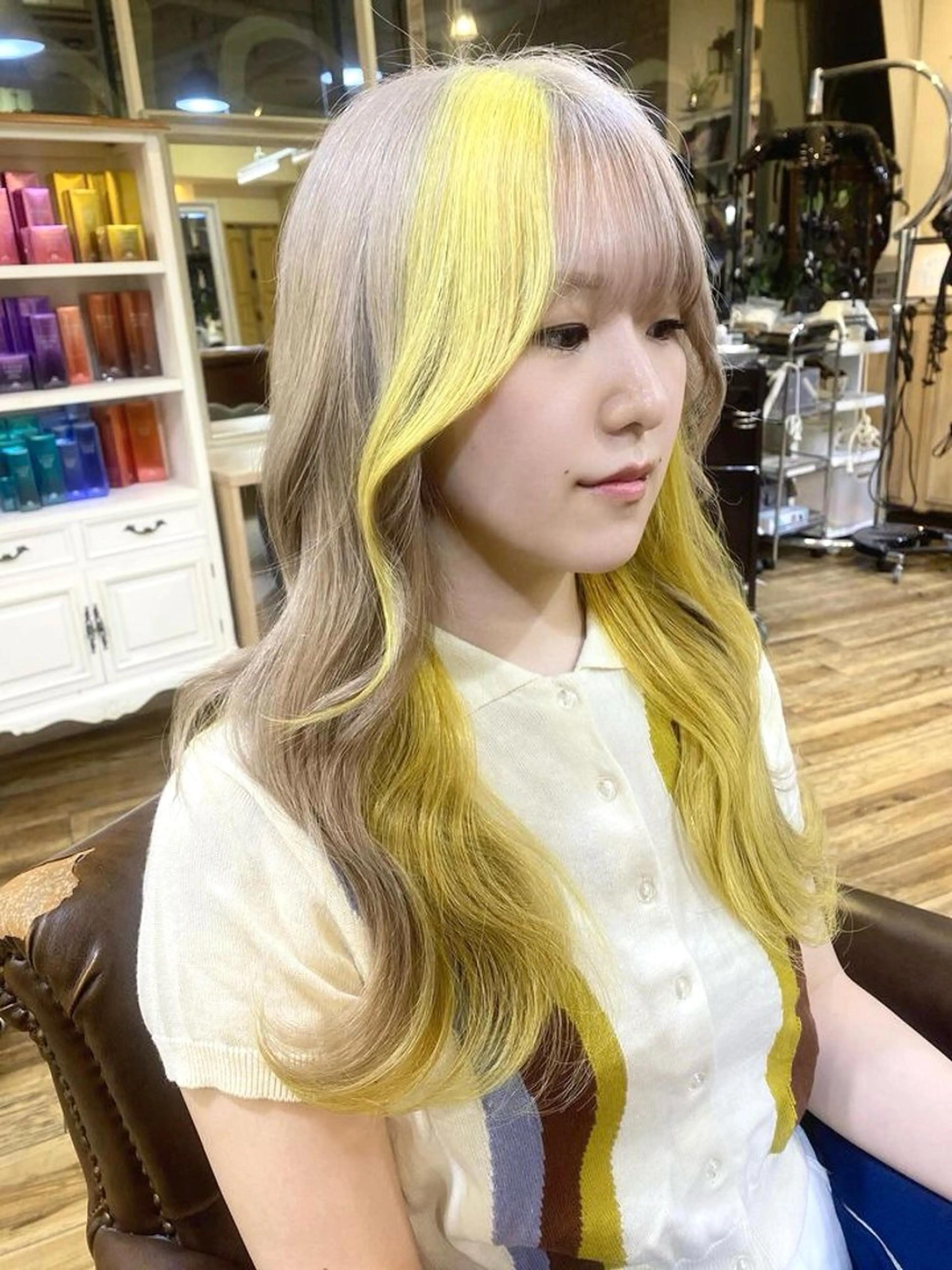 ロング カラー ヘアカラー トリートメント 服部 樹季のヘアスタイル