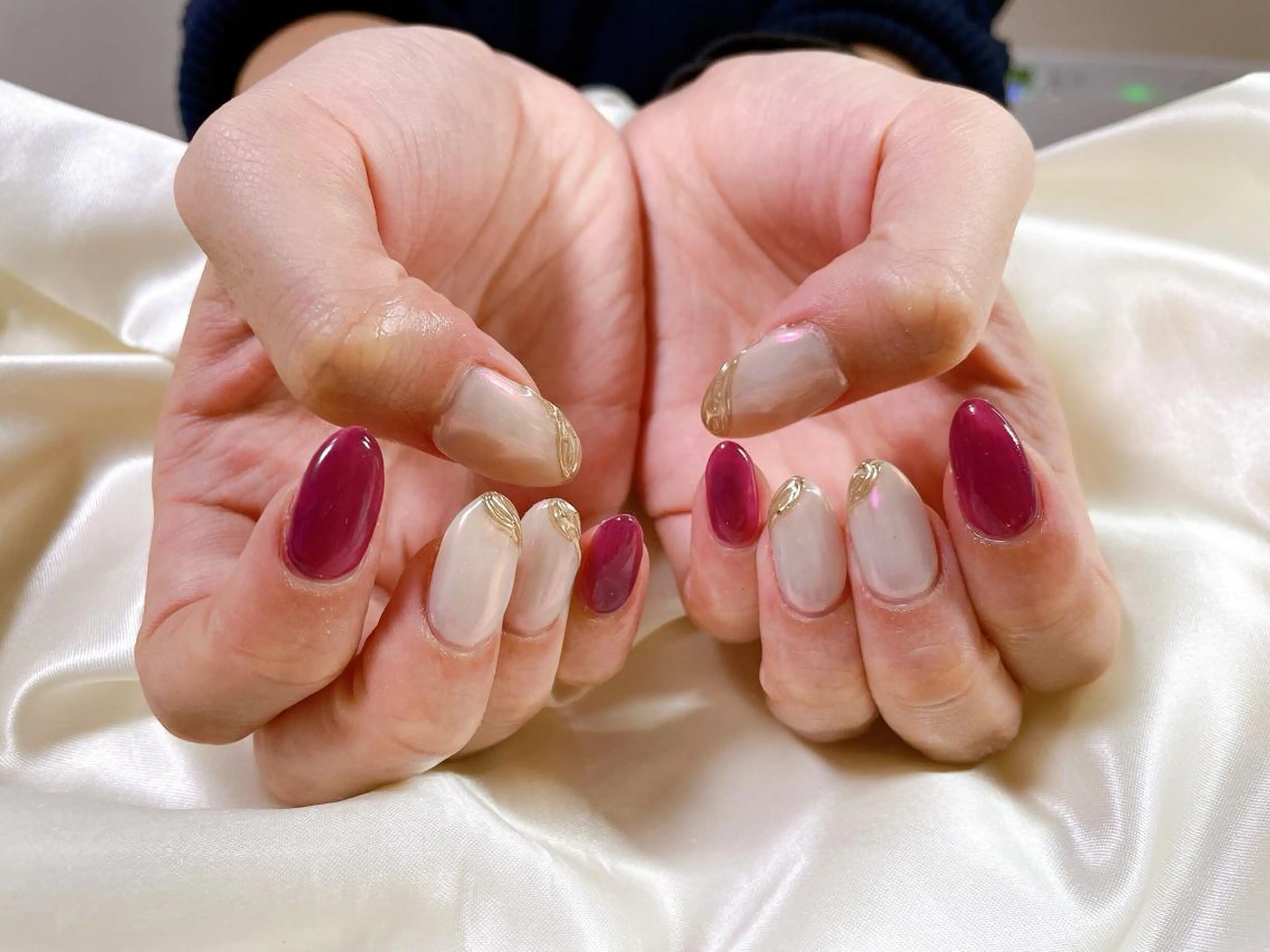 ネイル オーロラネイル ミラーネイル kiki nail &brow二子玉川の眉毛・アイブロウイメージ