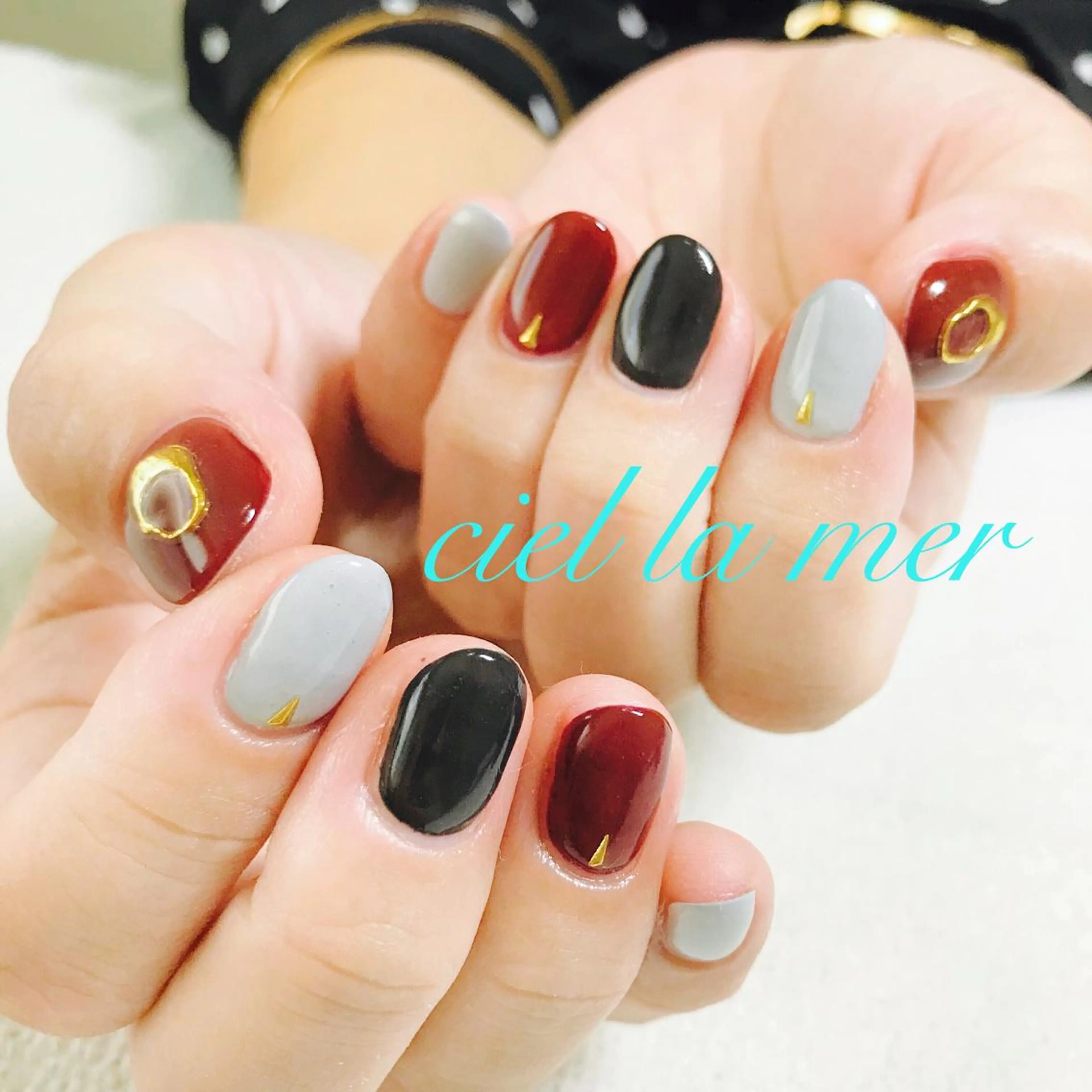ネイル ハンドネイル フットネイル ciel la merのネイルデザイン