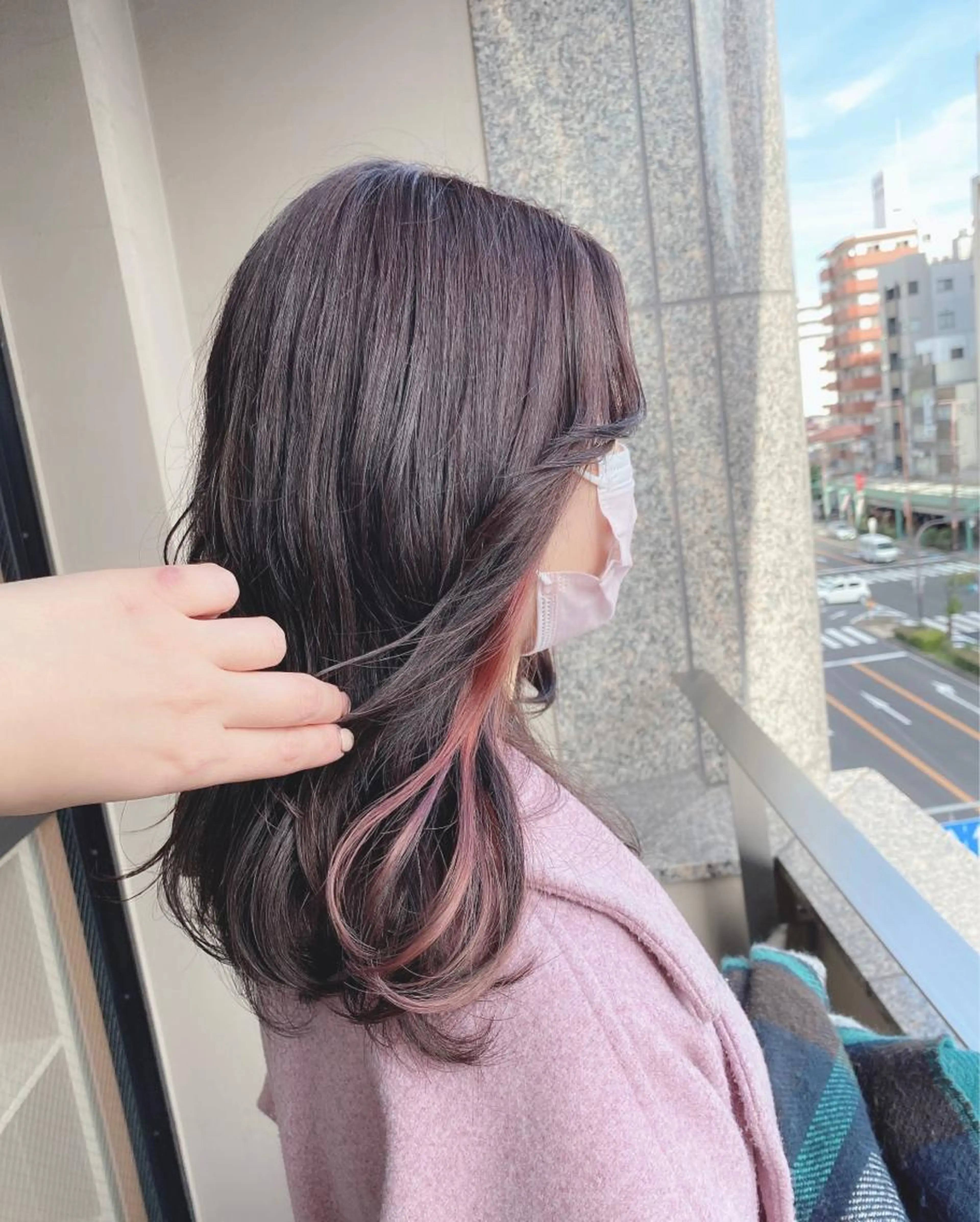 イヤリングカラー🌈カット+アディクシーカラー+オメガトリートメントの写真