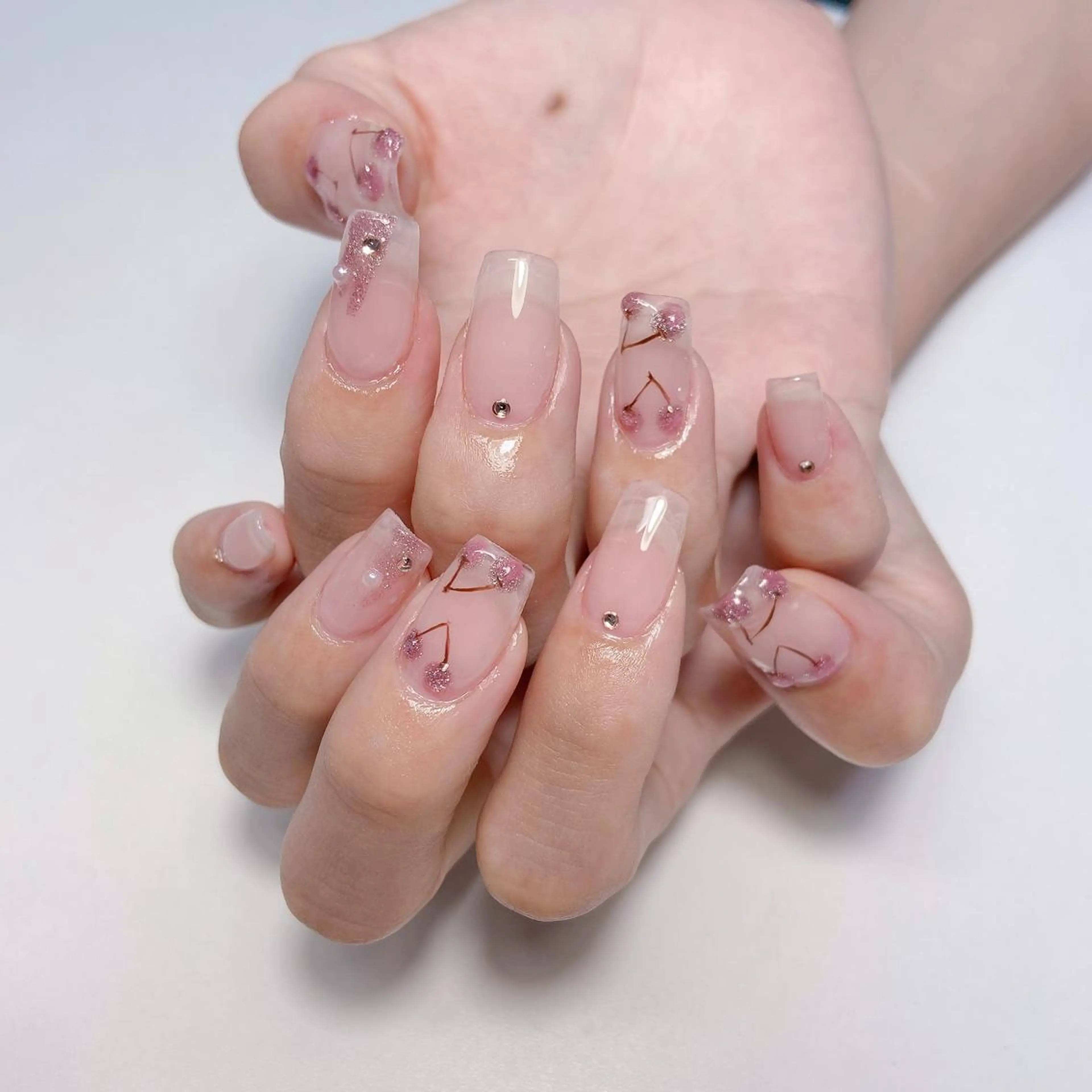 ネイル 持ち込み ハンドネイル nailsalon REJOICEのネイルデザイン