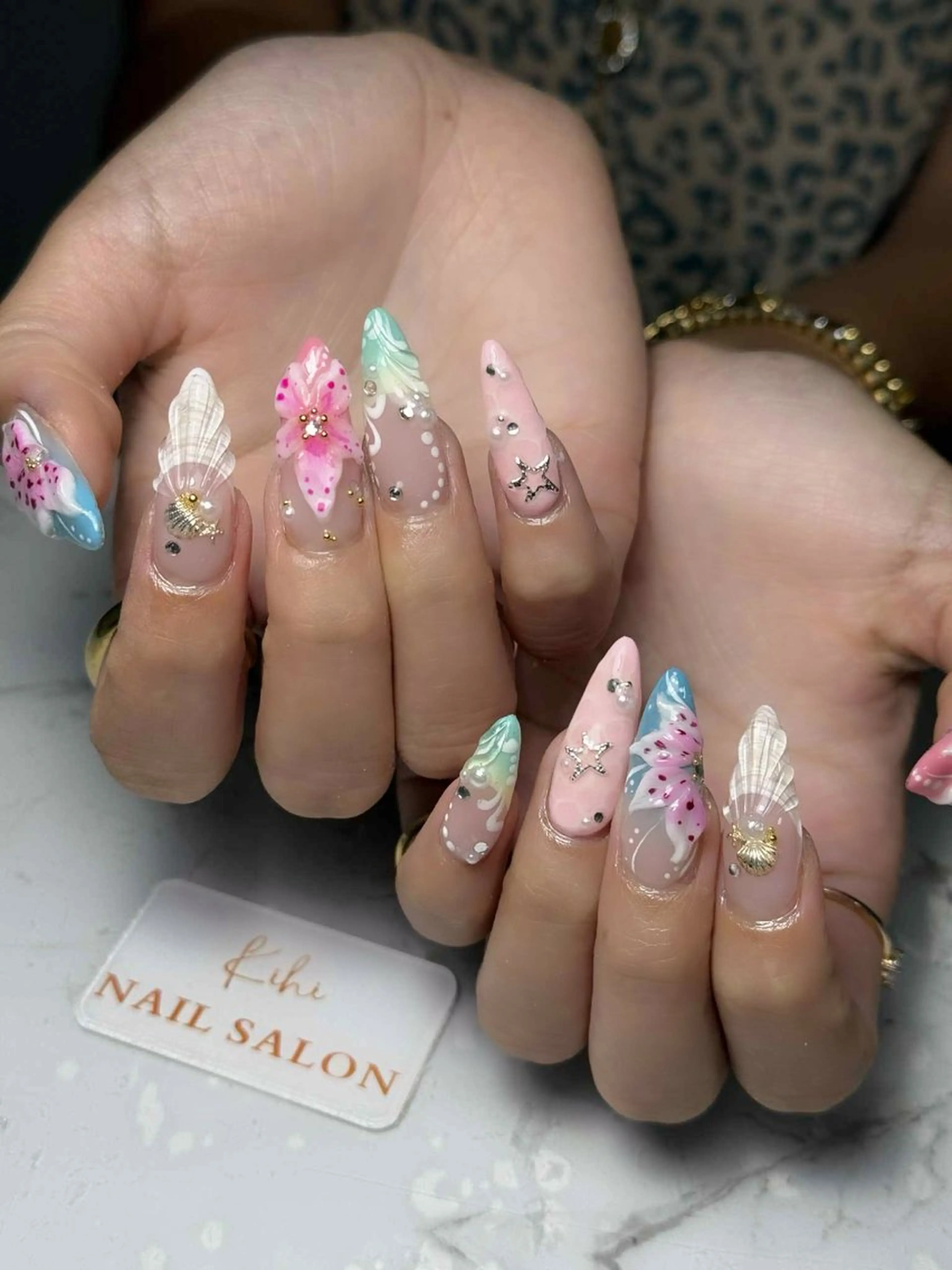 ネイル アートネイル フレンチネイル ジェルネイル グラデーション 韓国ネイル ハンドネイル ハンドケア さくら💮💮 【オフ無料】のネイルデザイン