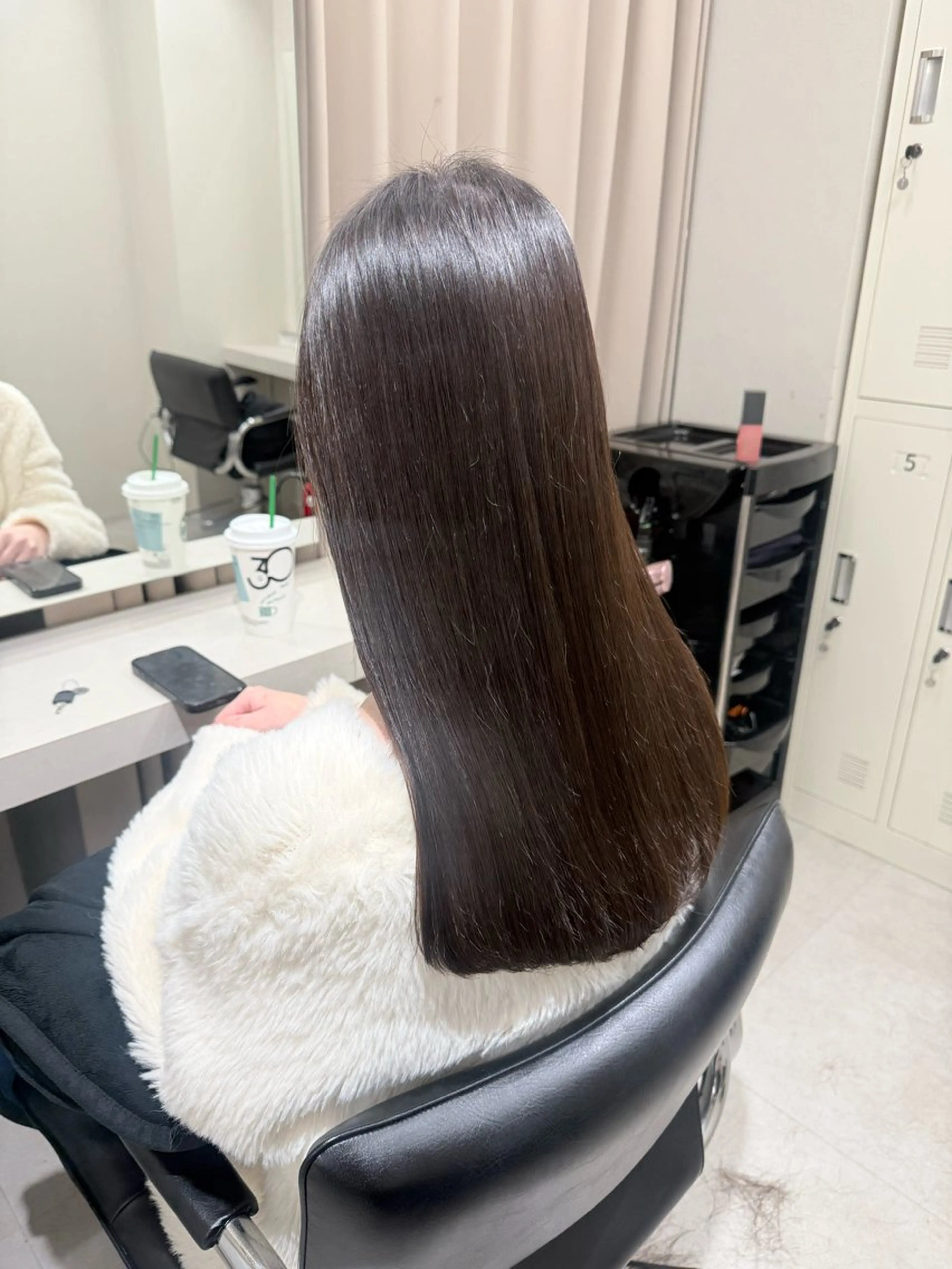 ロング カラー パーマ カット 縮毛矯正 トリートメント haru 髪質改善サロンのヘアスタイル