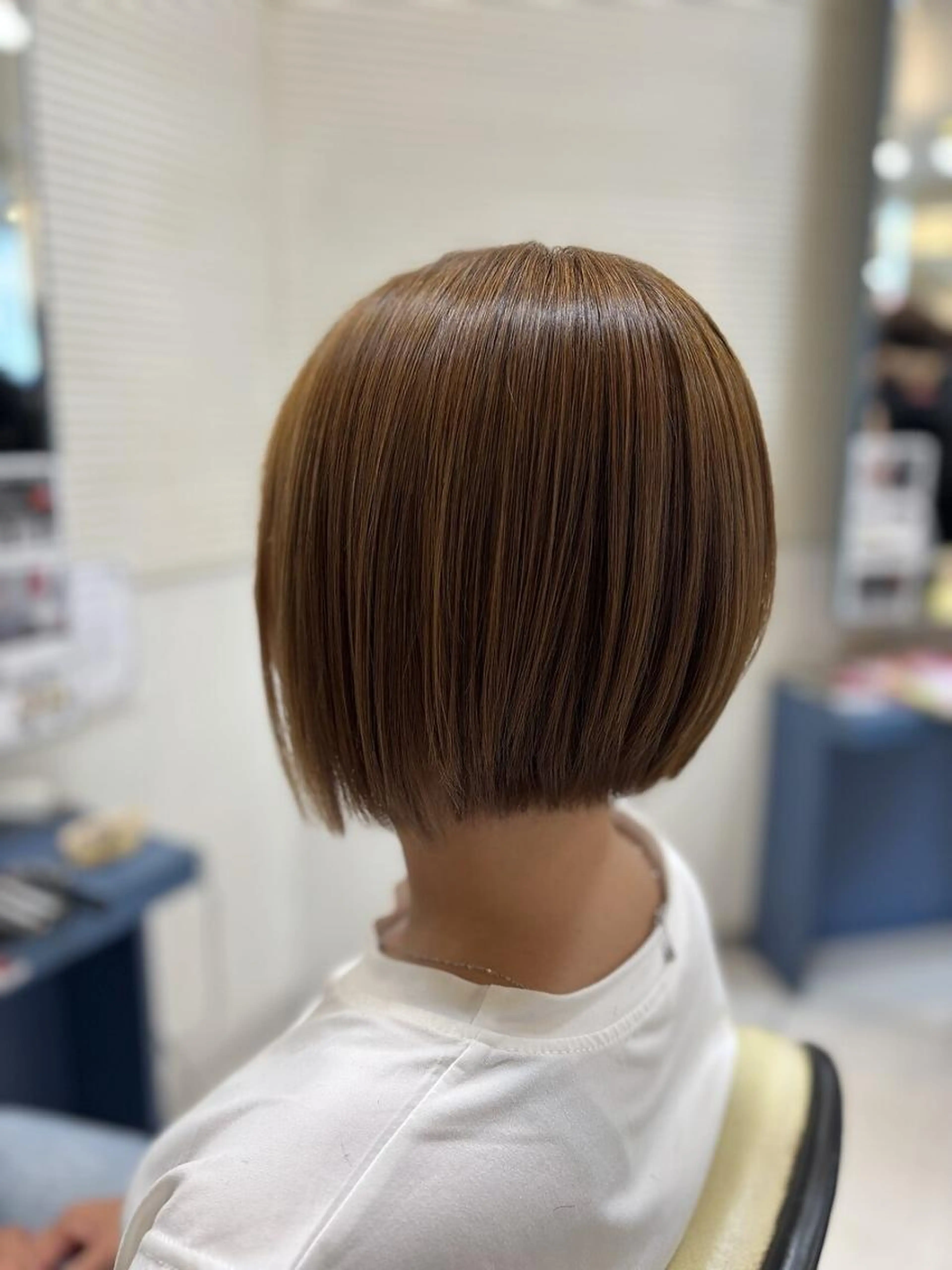 大人女性オルディーブカラー+カット+アルテマトリートメント★F.GカラーOKの写真