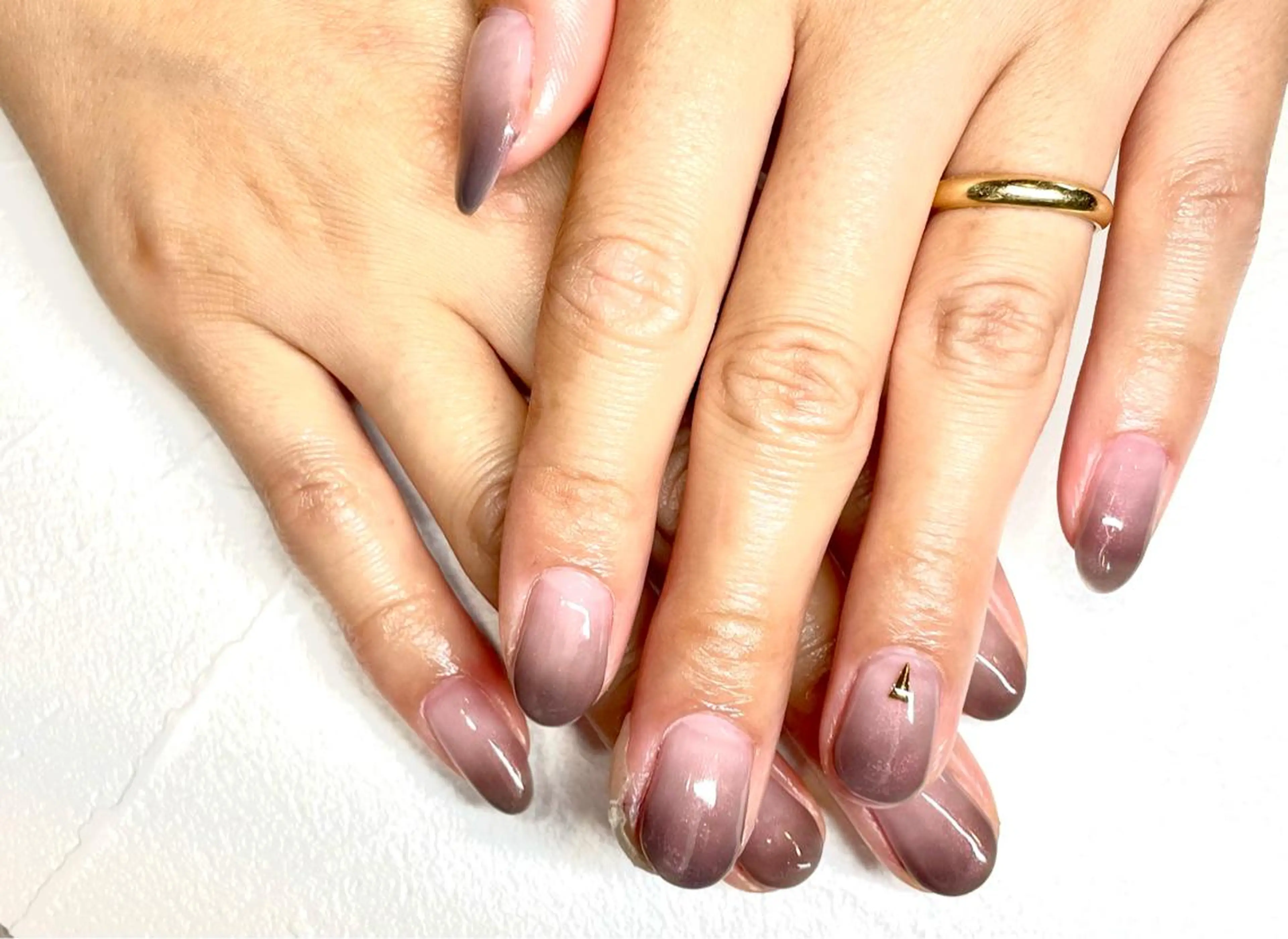 ネイル グラデーション ささき れいなのネイルデザイン