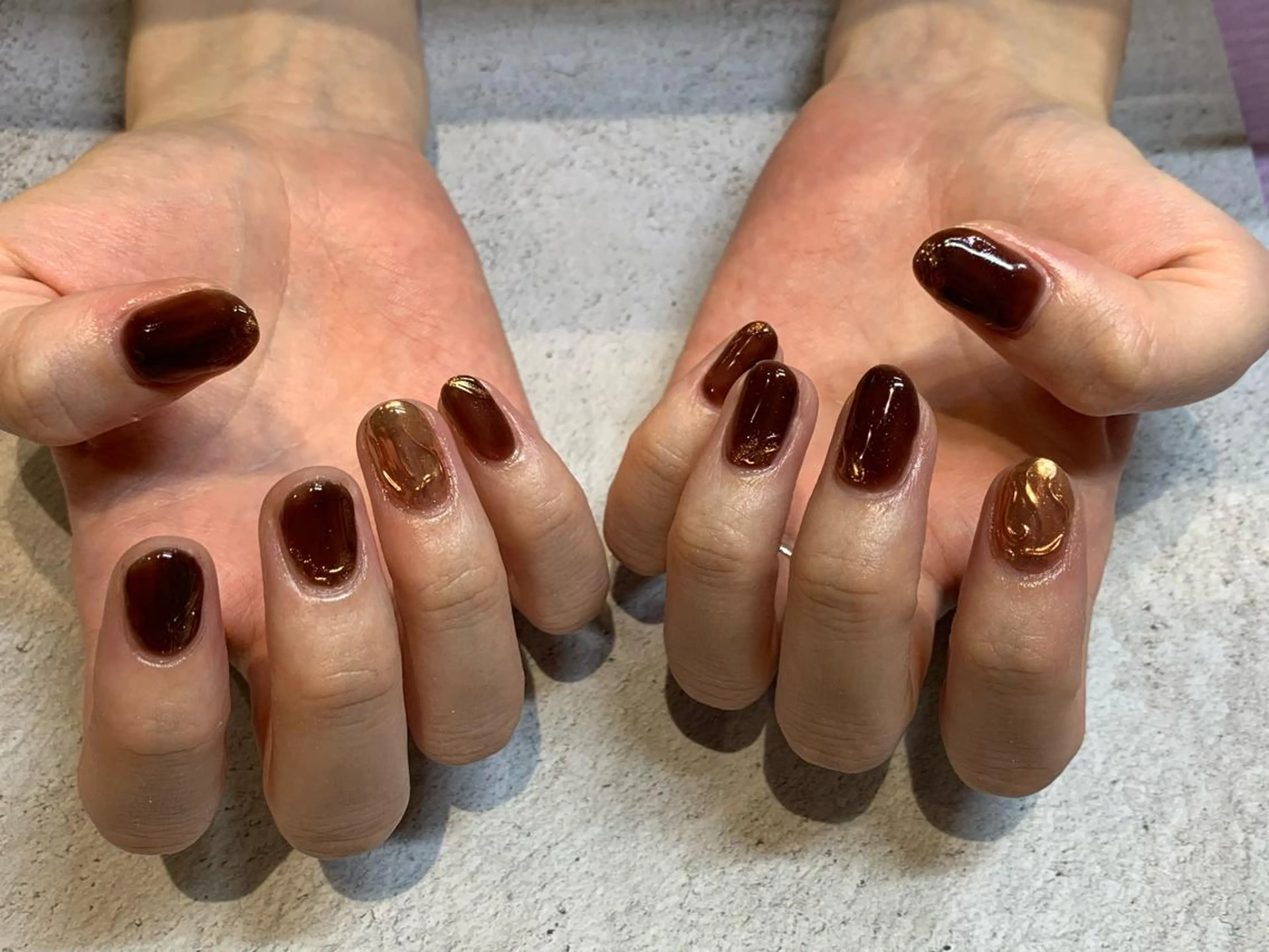 ネイル ニュアンスネイル マキノ ユイのネイルデザイン