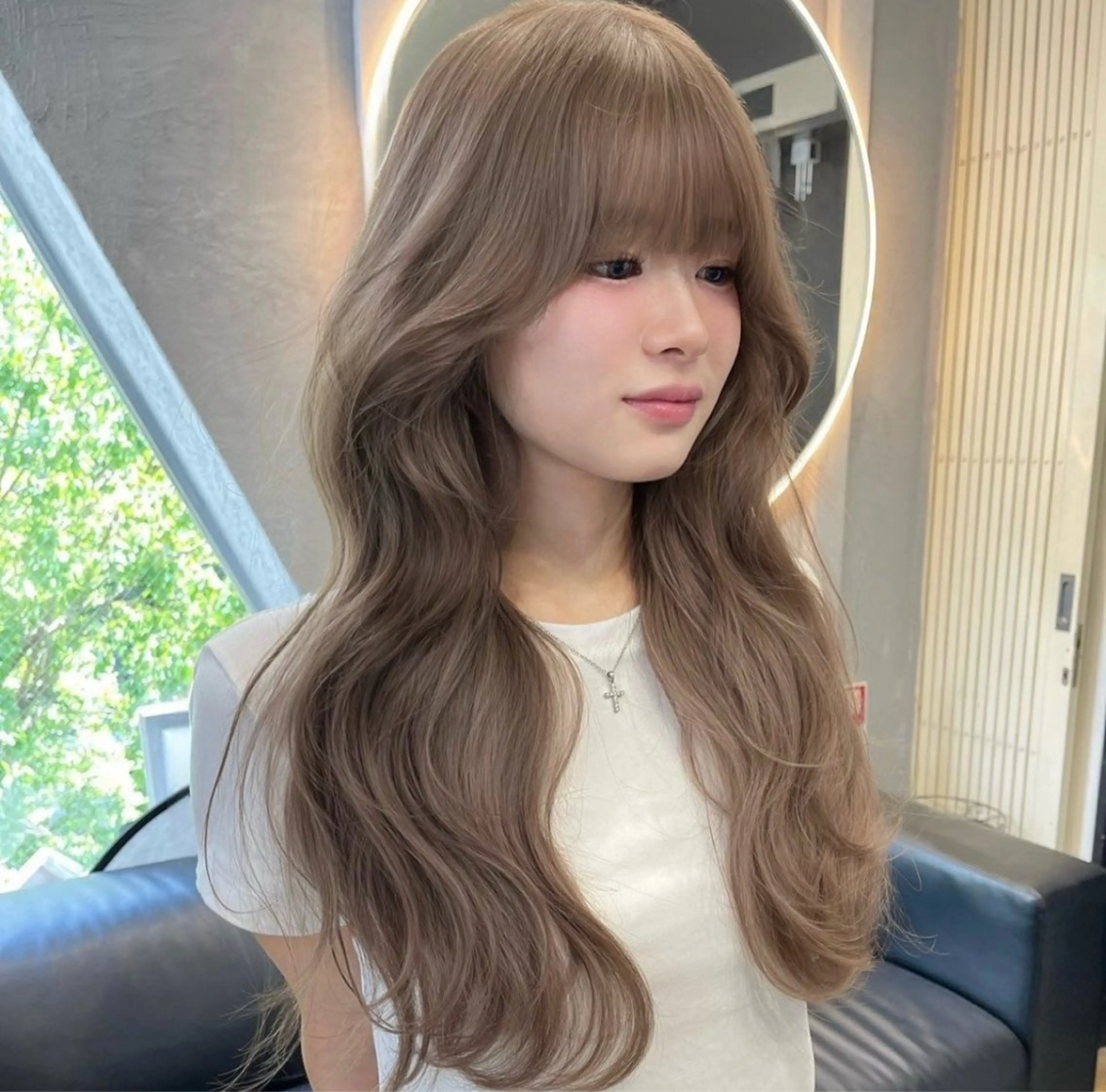 🎀期間限定🎀似合わせカット＋2回ブリーチ＋カラー＋キューティクル補修クイックトリートメントの写真