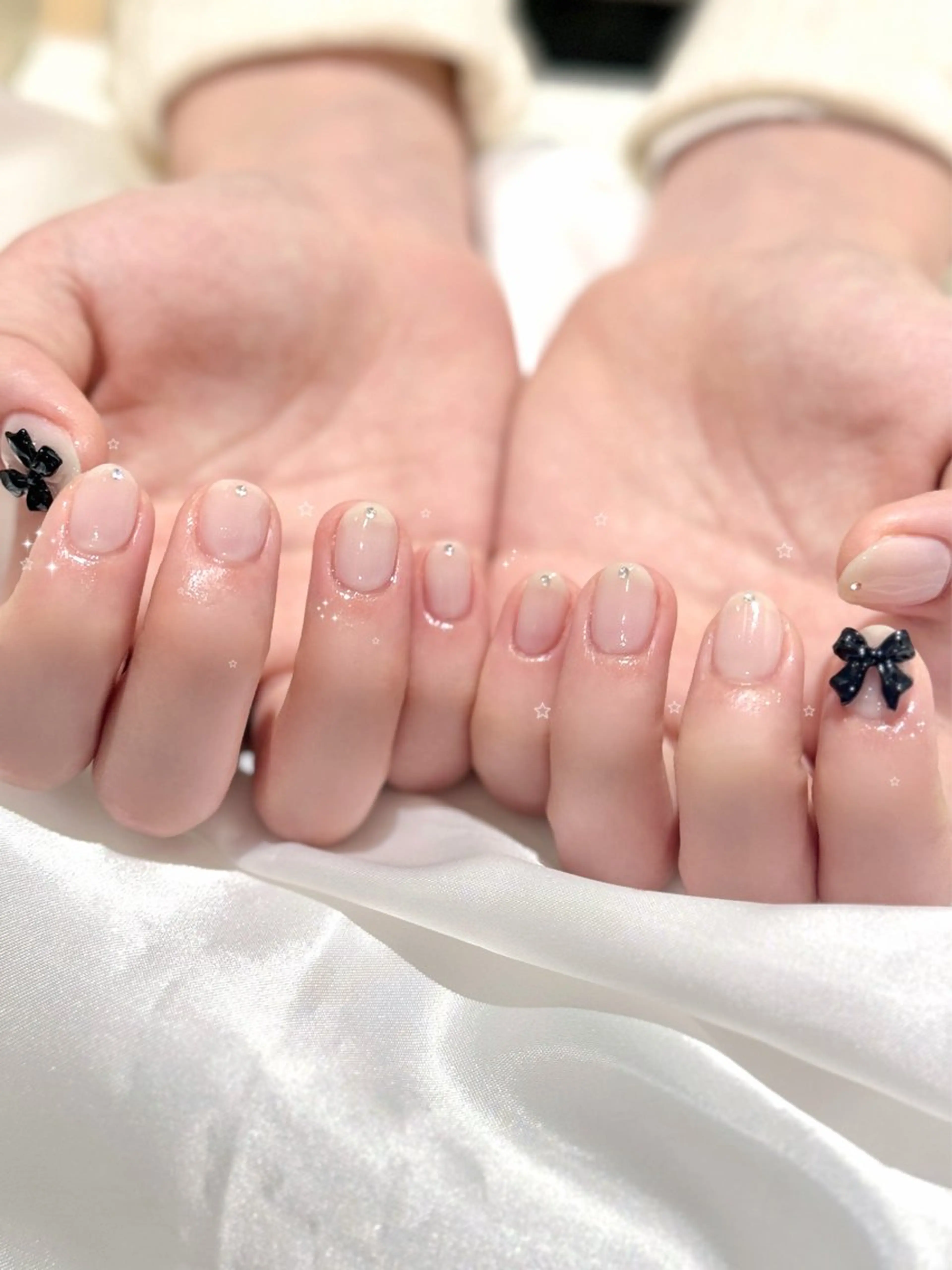 ネイル ホワイト ハンドネイル natsuki 💫のネイルデザイン