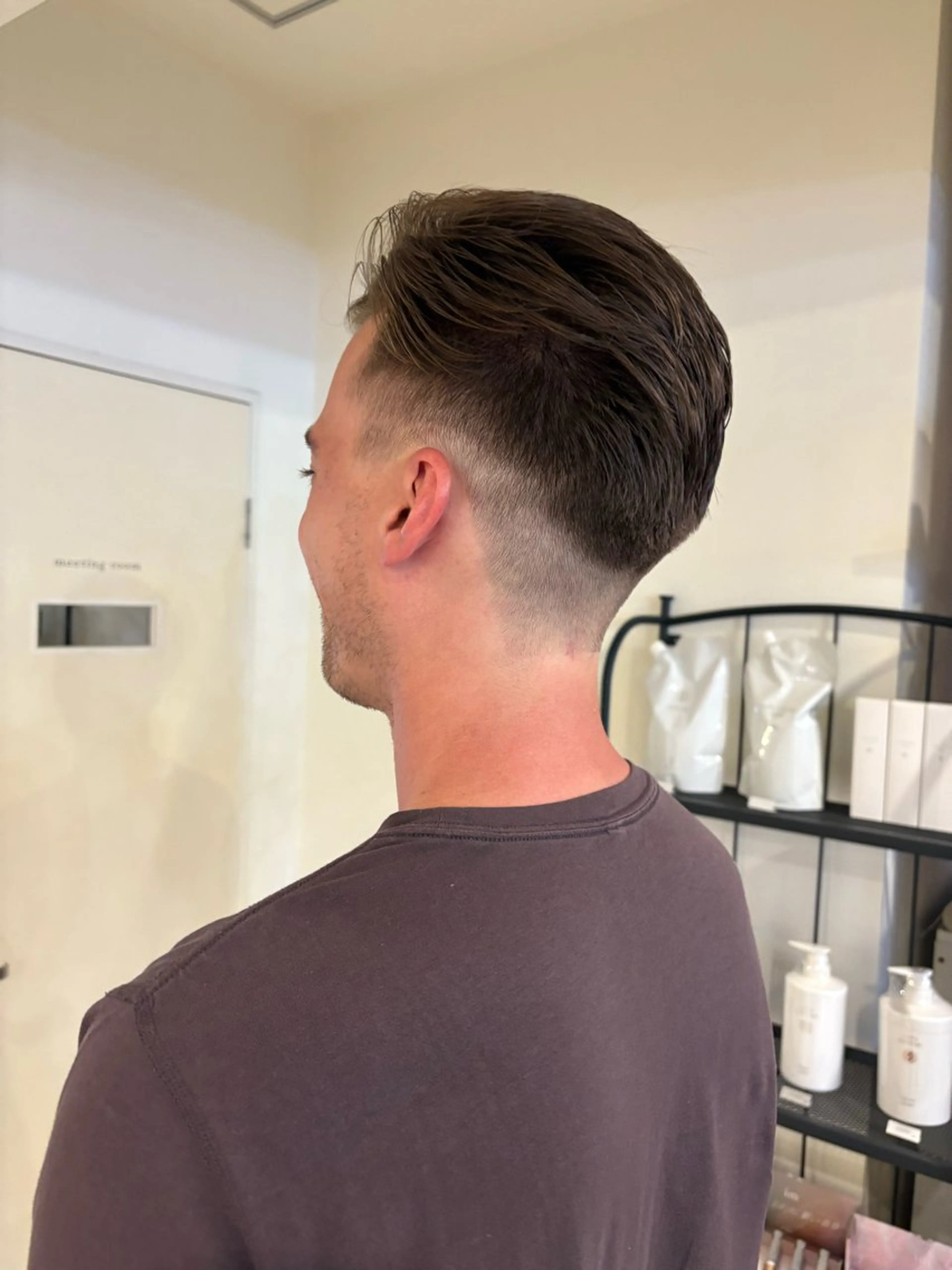 メンズ フェードカット カット 山形 梨沙のヘアスタイル