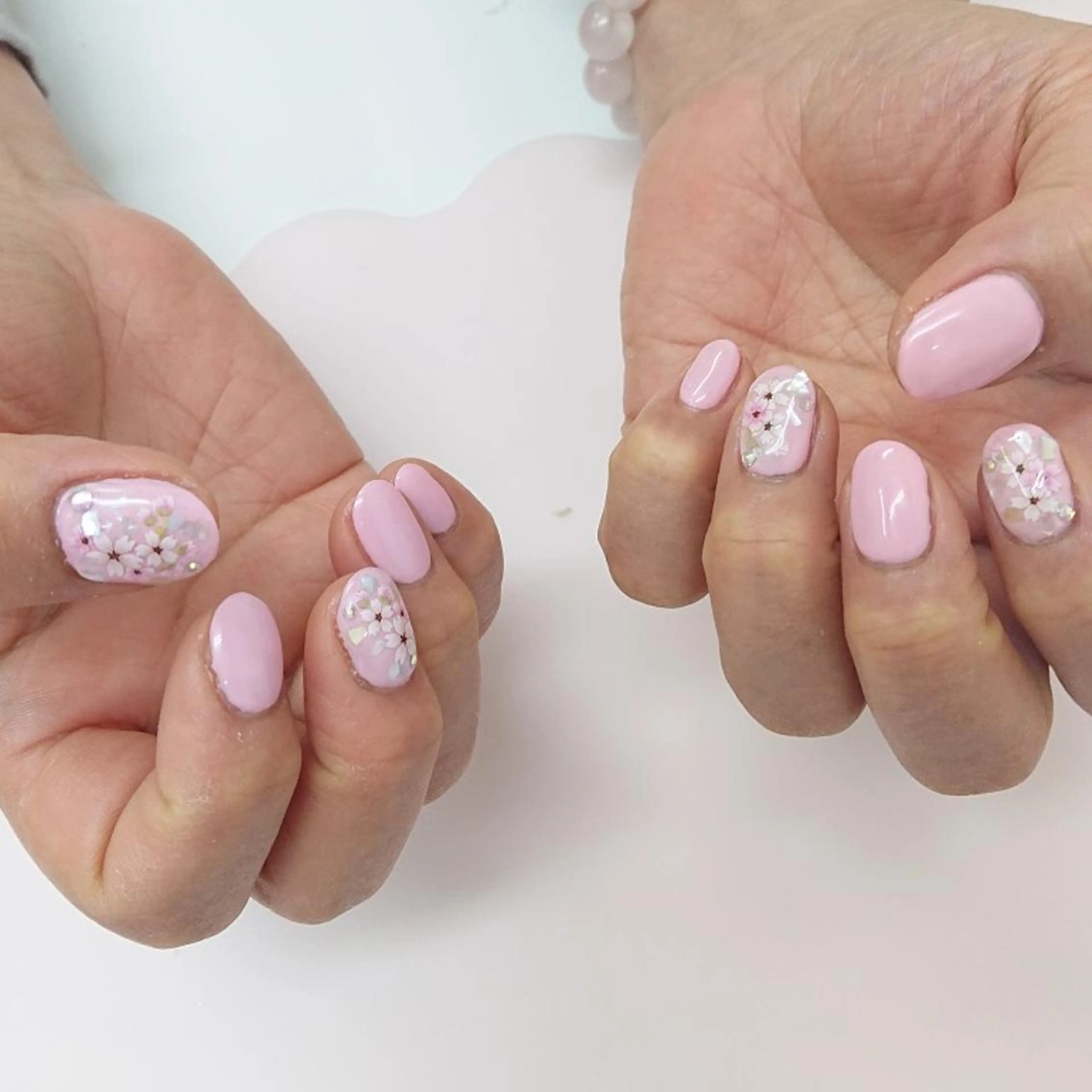 ネイル アートネイル 桜ネイル ジェルネイル ワンカラーネイル ソフトジェル ハンドネイル トミーワイネイル所属・トミー ワイのネイルデザイン