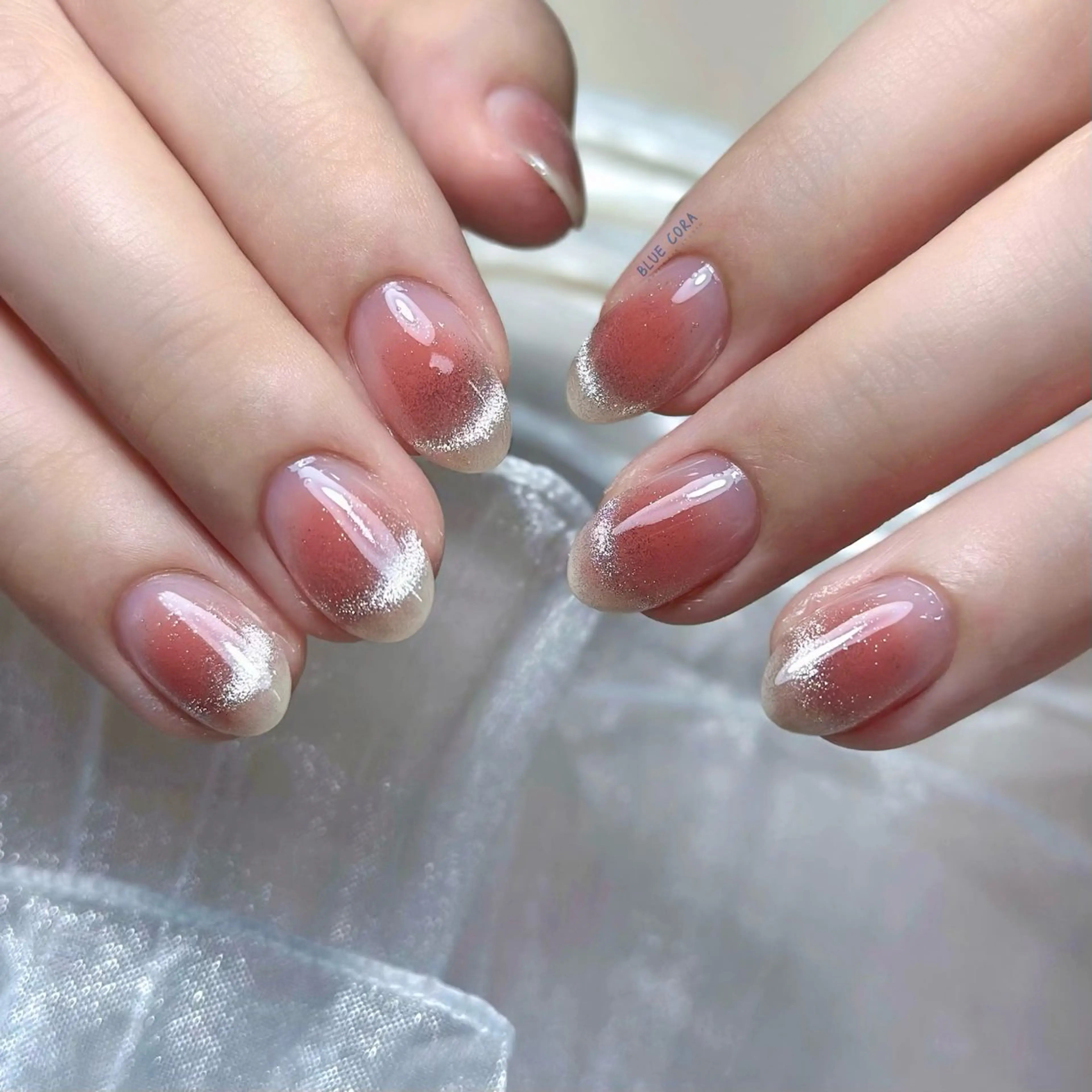 ネイル チークネイル ハンドネイル ハンドケア BLUE CORAのネイルデザイン