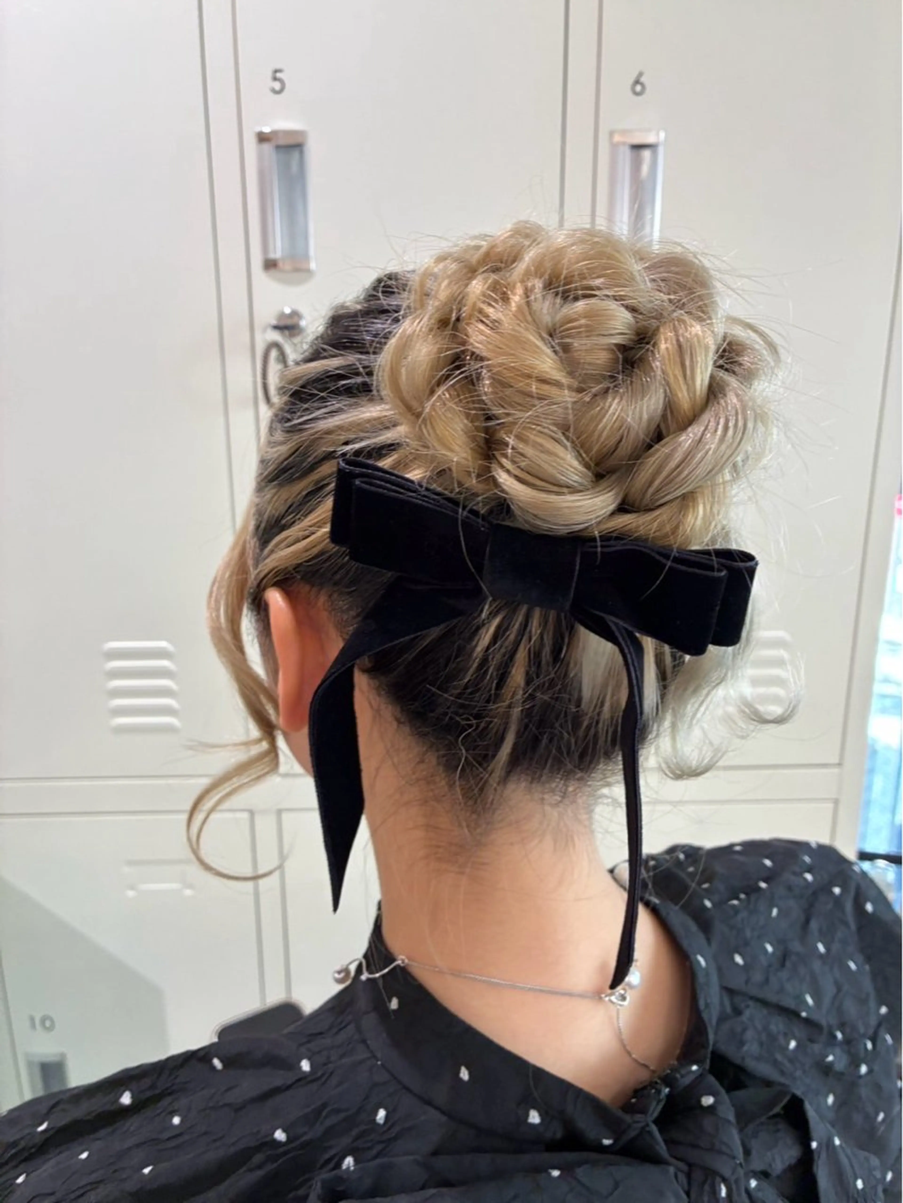 ロング ヘアアレンジ いなだ さくらのヘアスタイル