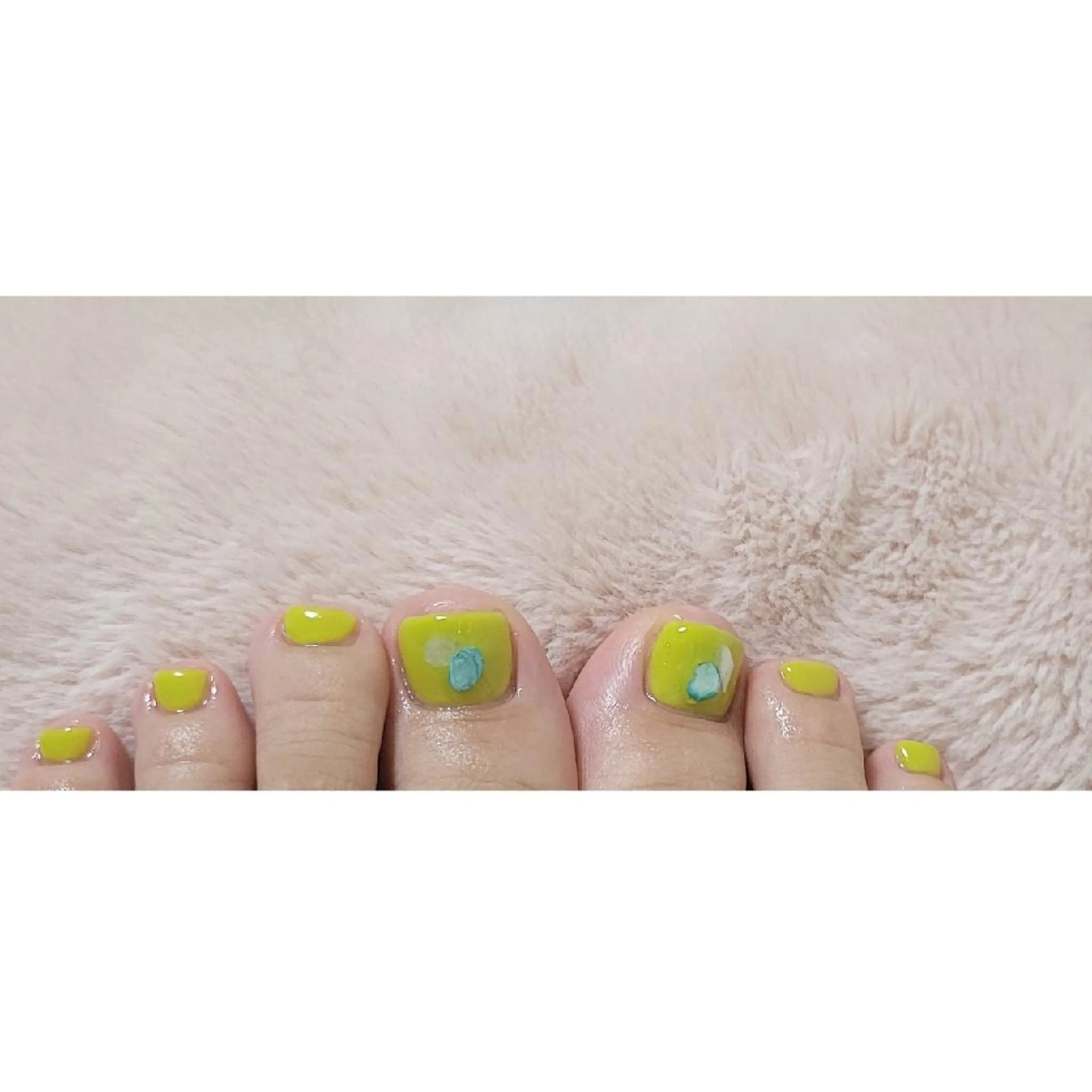 ネイル フットネイル ネイルサロンほっこり kanaのネイルデザイン