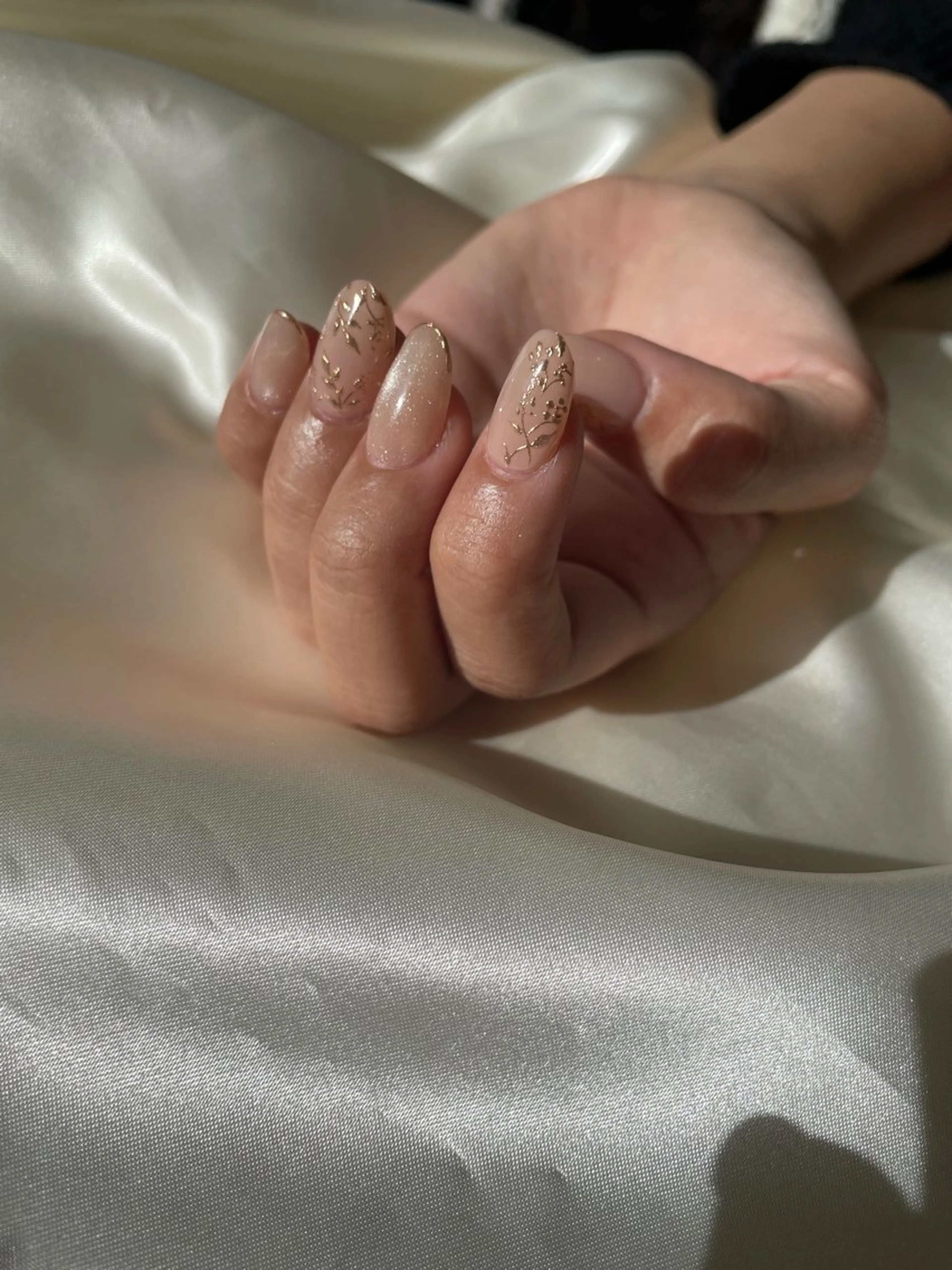 ネイル ブライダルネイル cachette mのネイルデザイン