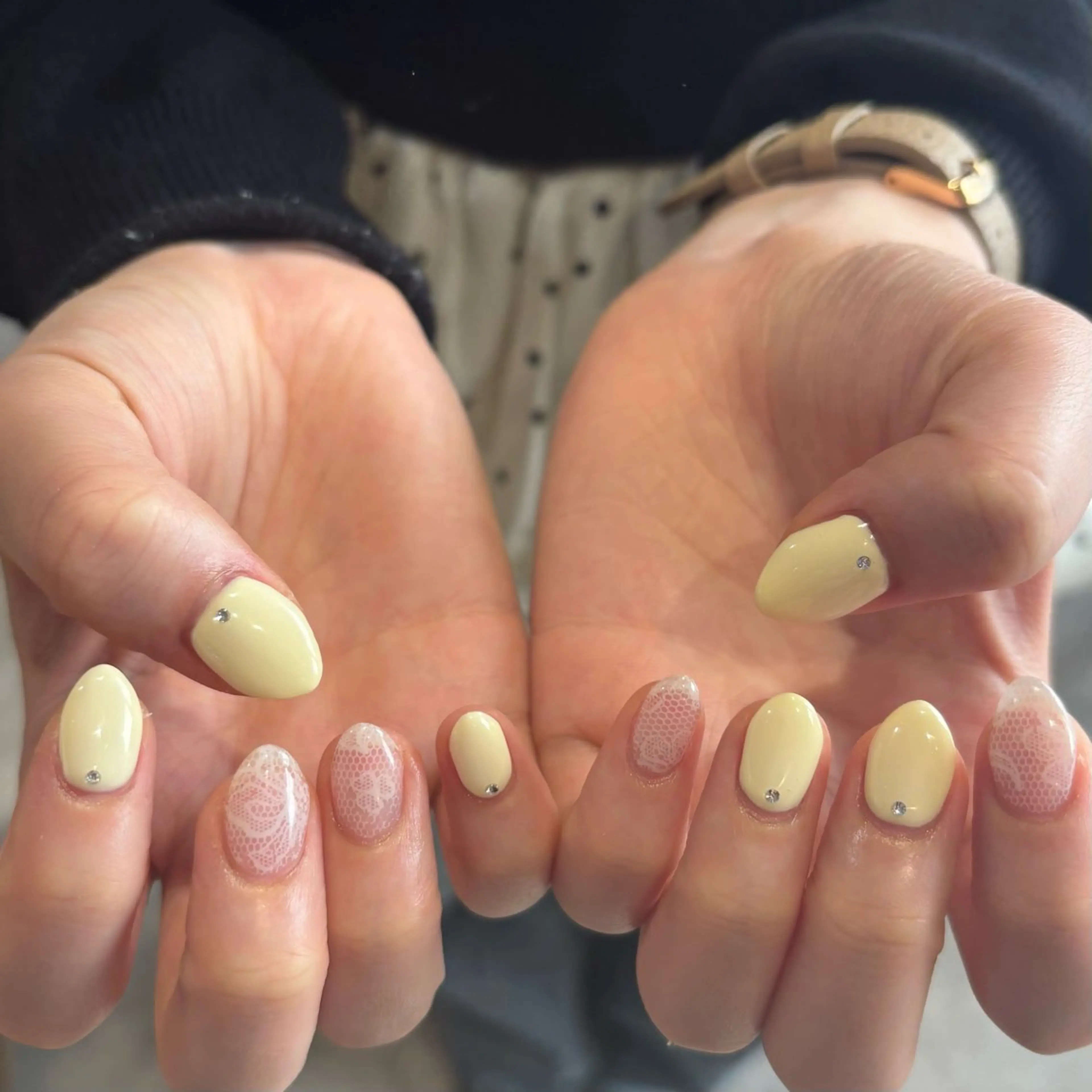 ネイル ハンドネイル 石川 萌香のネイルデザイン