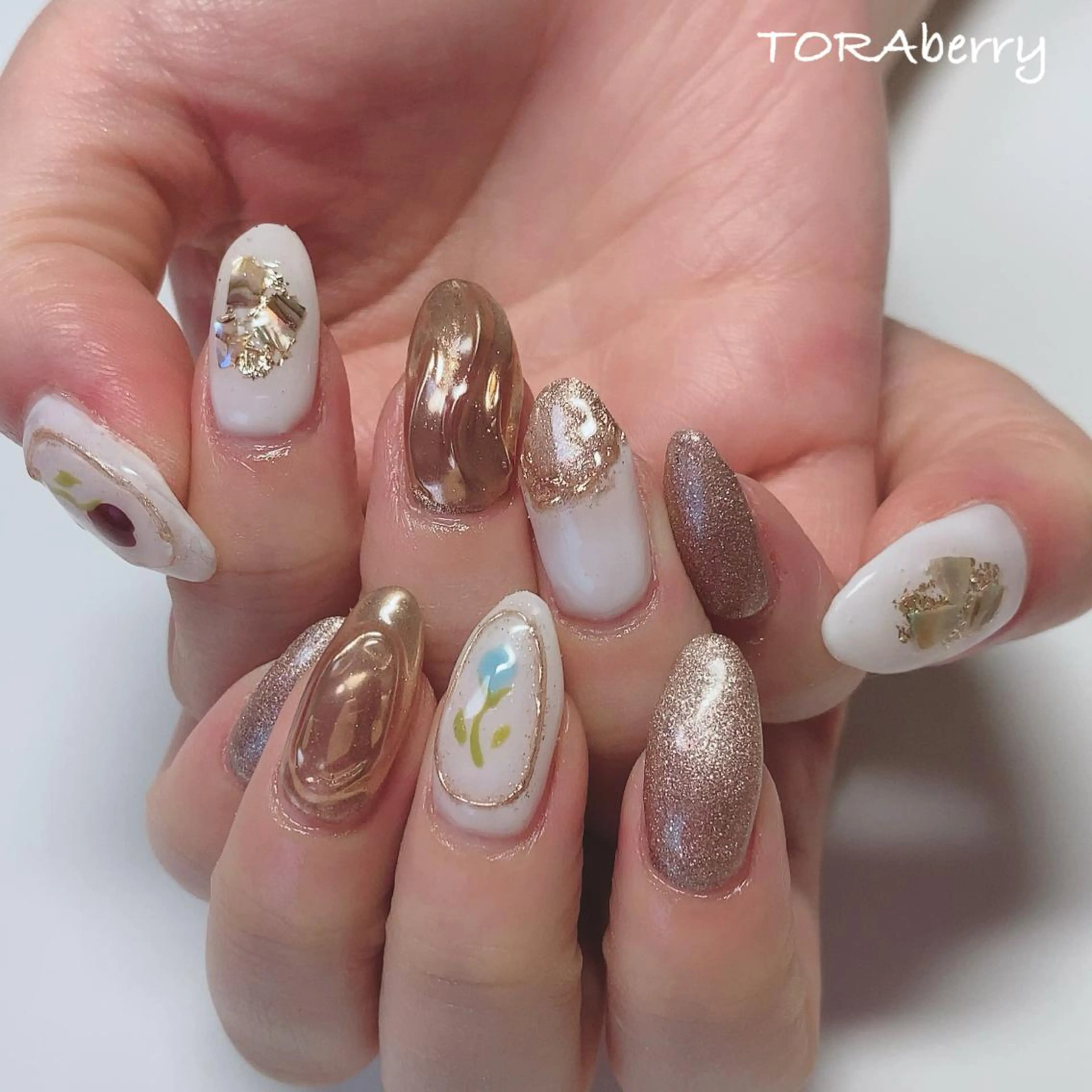 ネイル ハンドネイル ネイリスト なつみのネイルデザイン