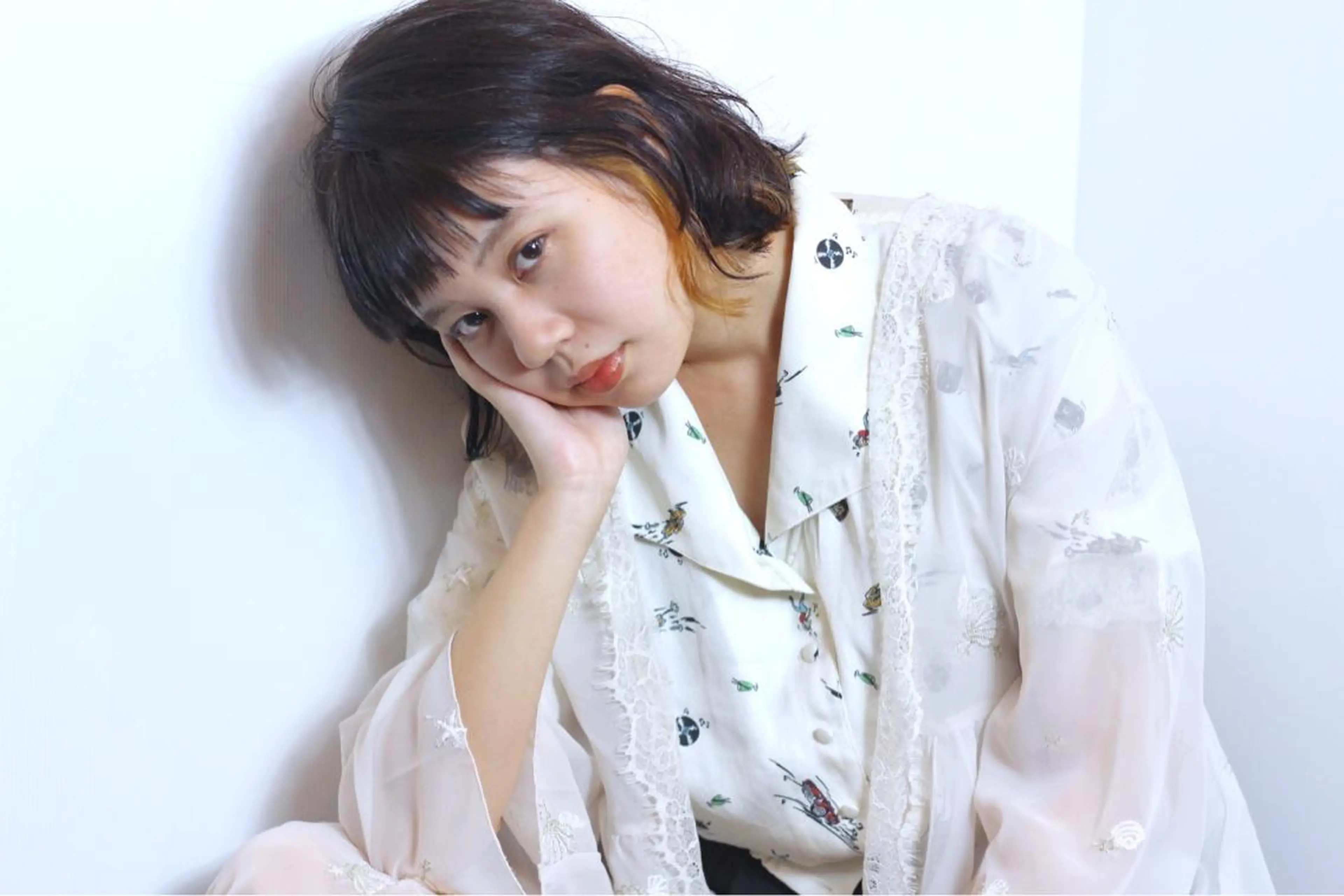 ミディアム カラー パーマ 安達 俊亮のヘアスタイル